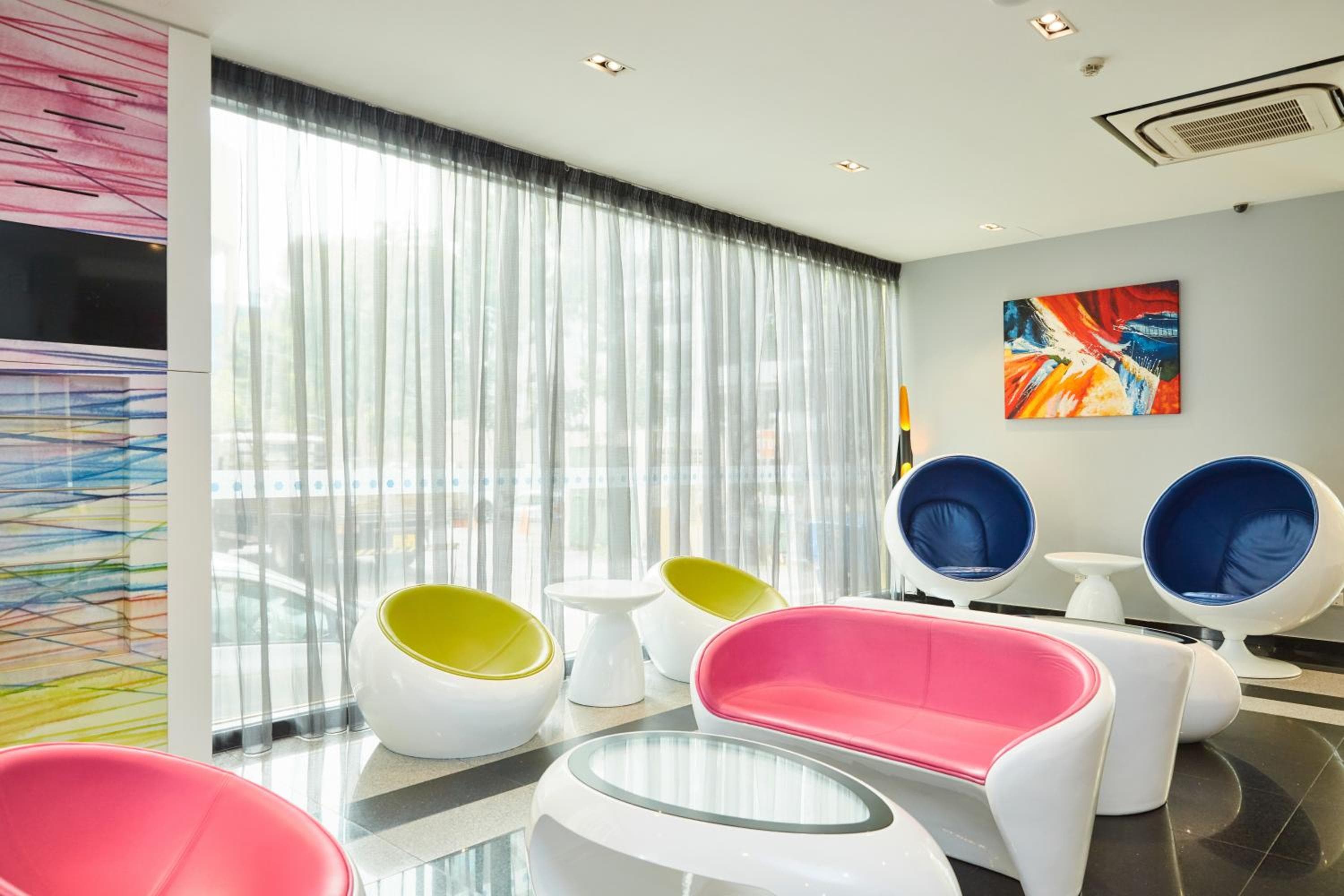 lounge