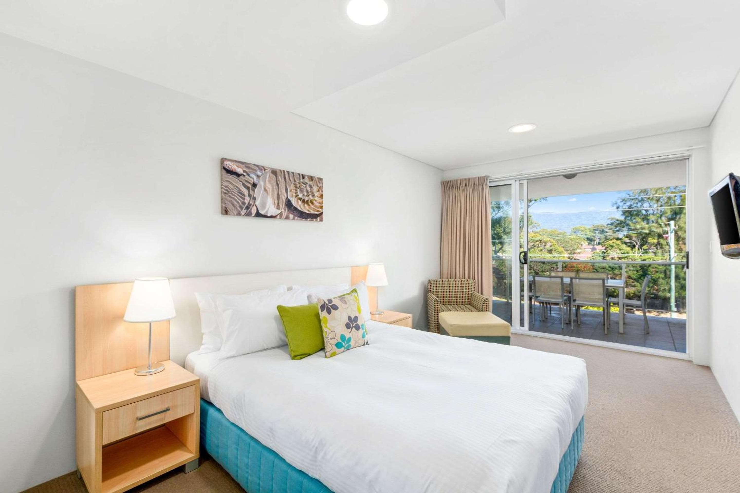 Quality Suites Pioneer Sands