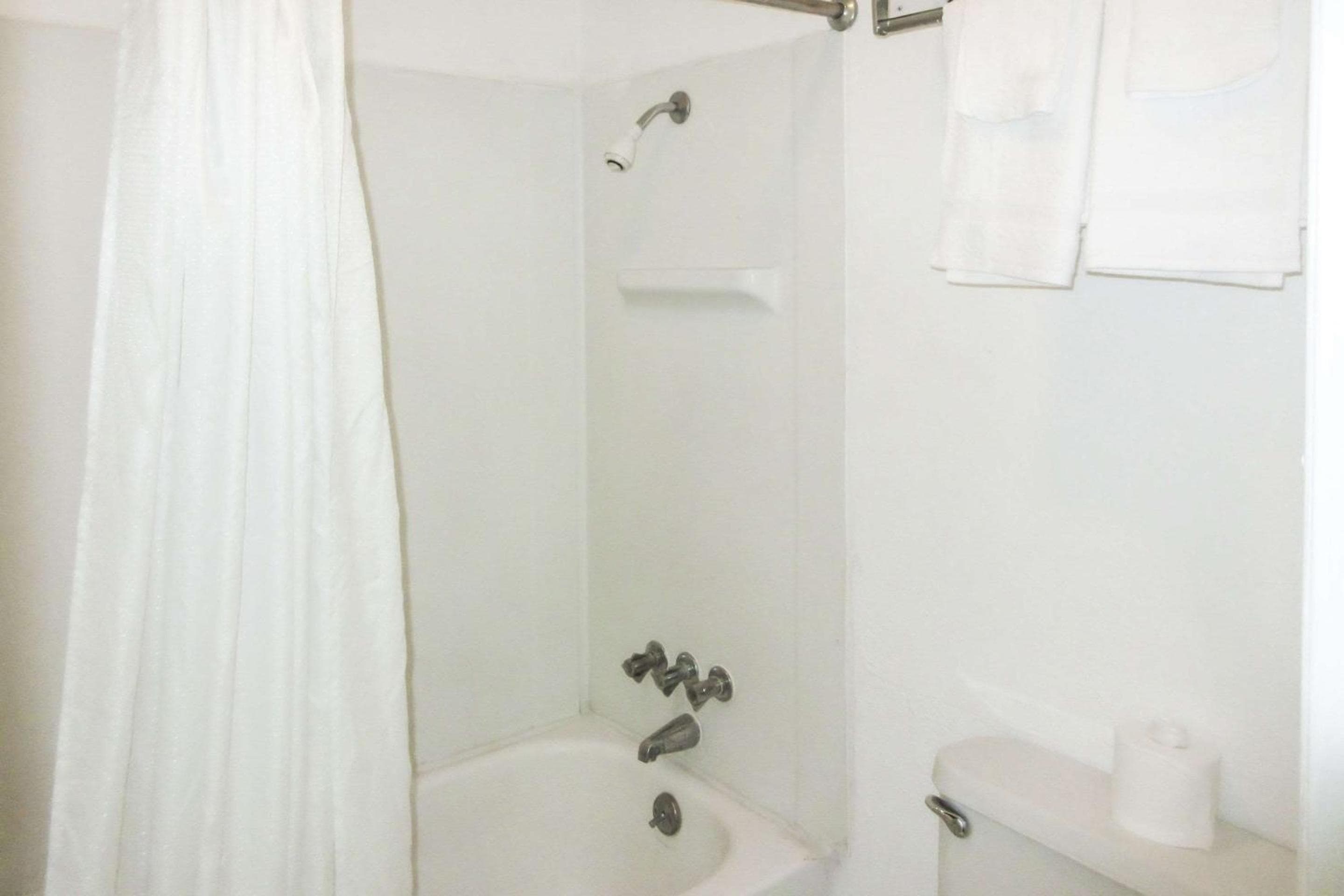 Rodeway Inn Brazil