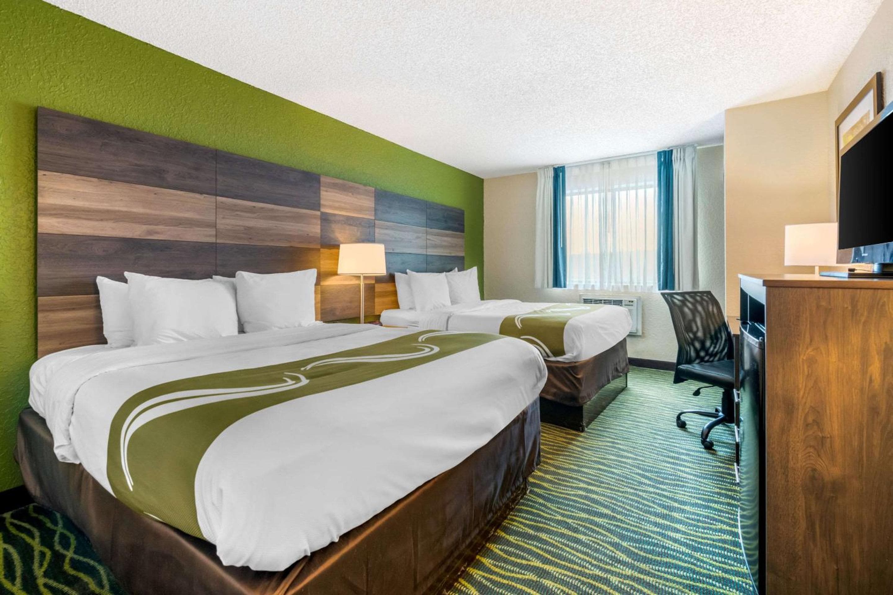 Quality Inn & Suites Leesburg Chain of Lakes