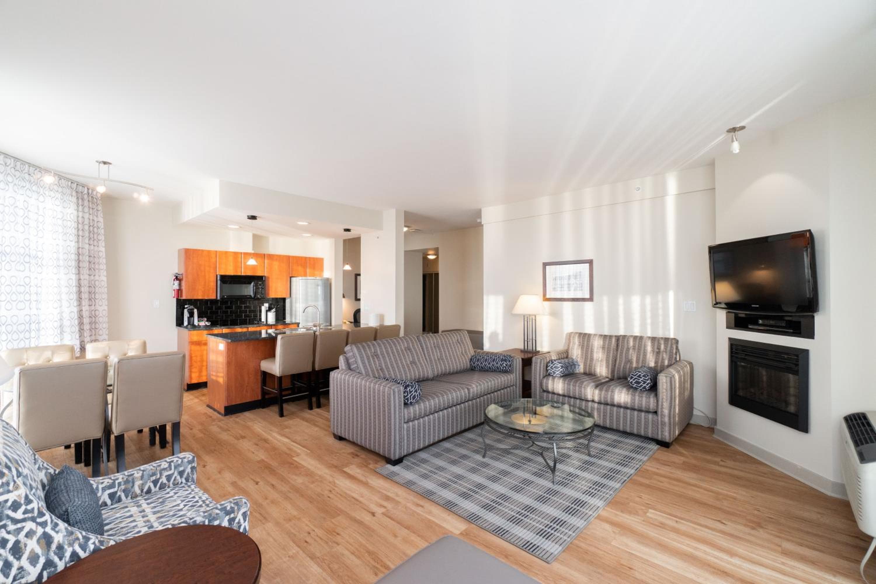 Ocean Promenade Hotel