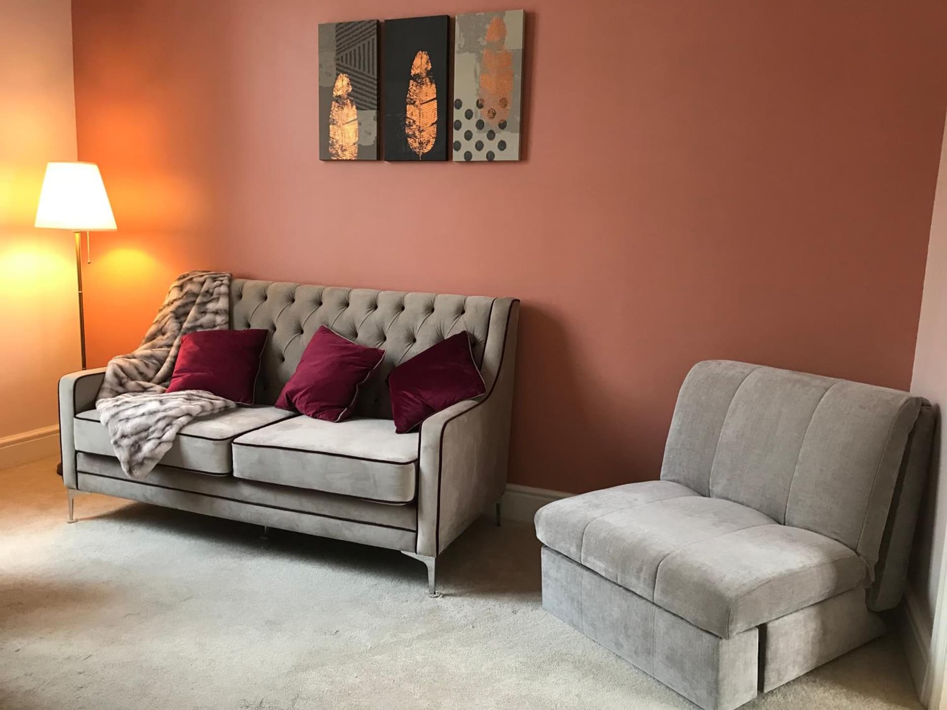 Velvet Nest 5 min walk from train station