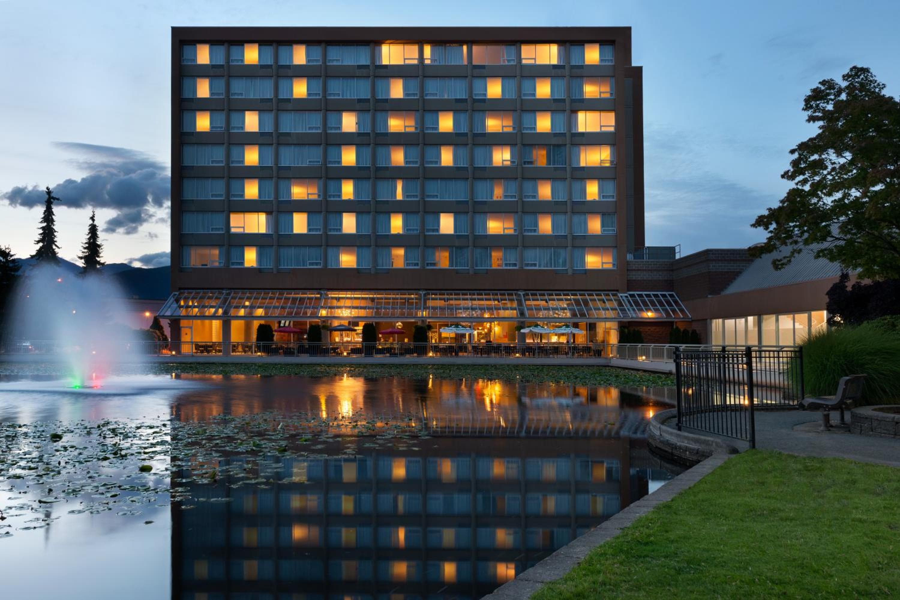 Coast Chilliwack Hotel by APA