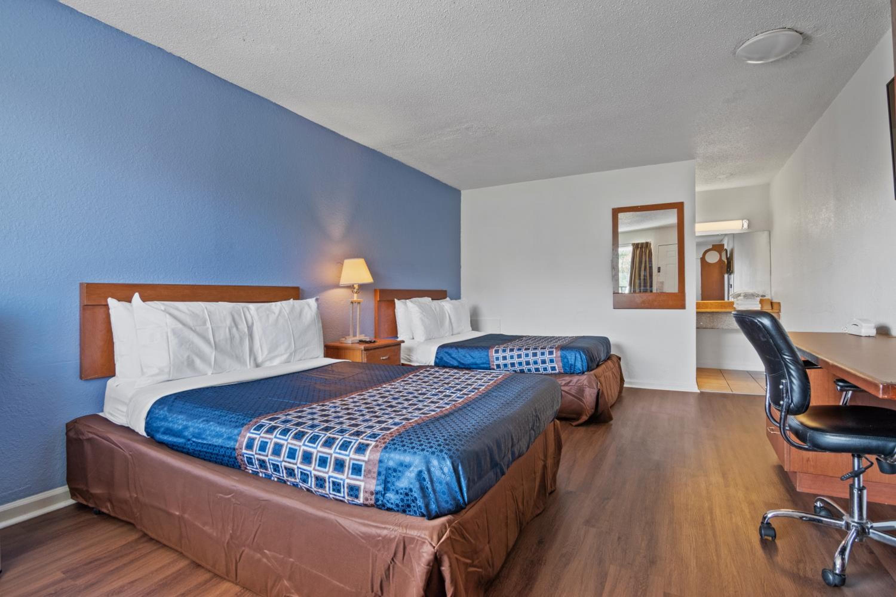 Economy Lodge Portsmouth