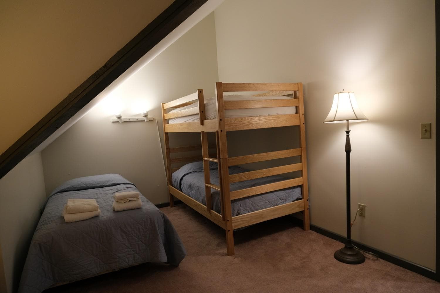 Ski in/out Spruce Glen Townhomes on Great Eastern Trail