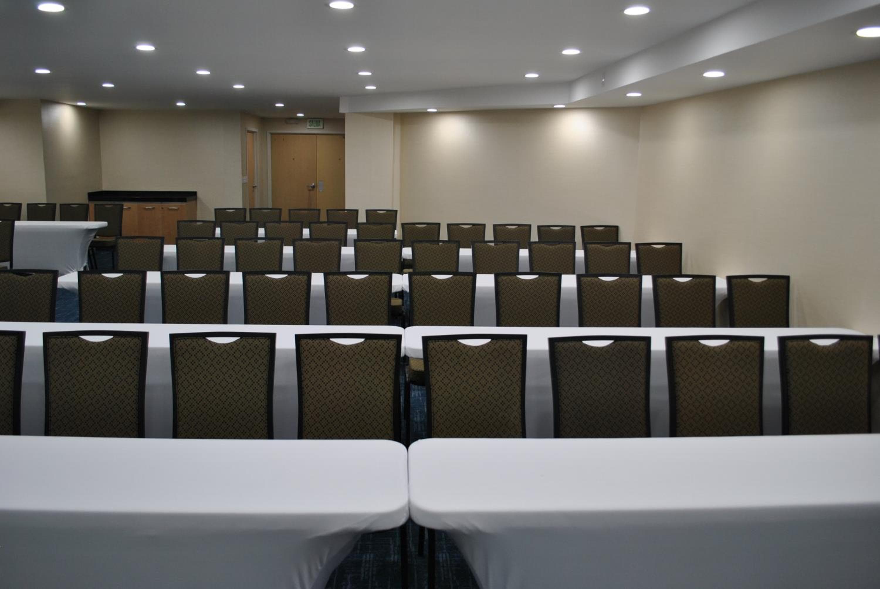 Holiday Inn Express Toluca by IHG