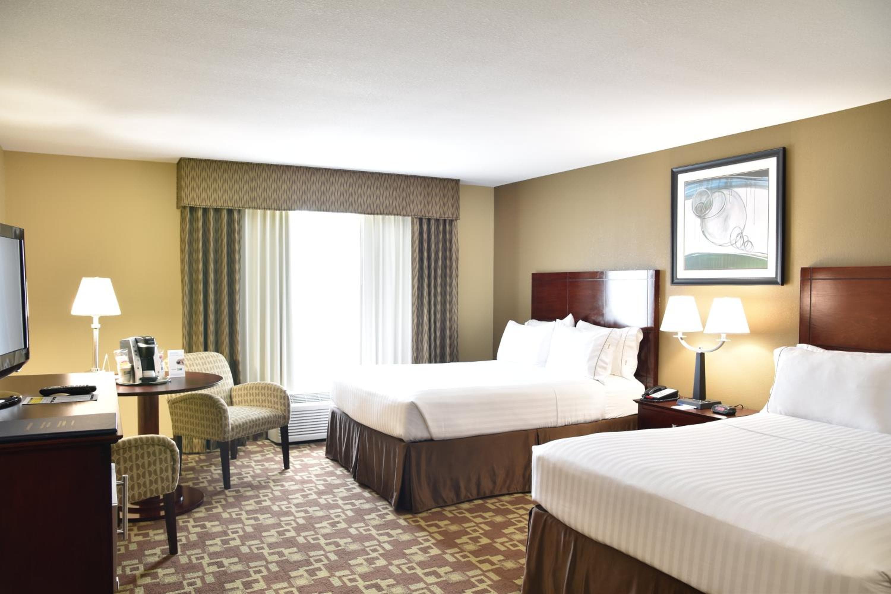 Holiday Inn Express Hotel & Suites St. Charles by IHG