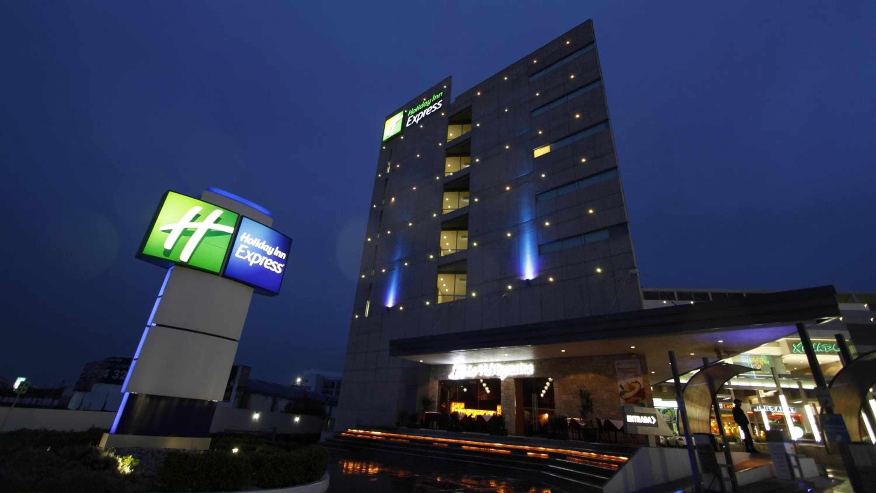 Holiday Inn Express Toluca Galerias Metepec by IHG
