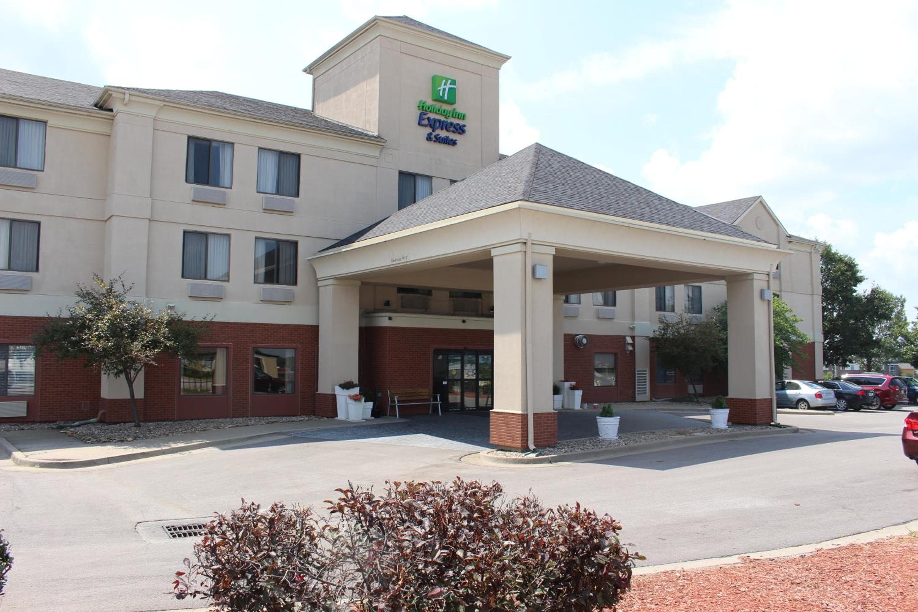 Holiday Inn Express Kansas City Liberty Missouri by IHG