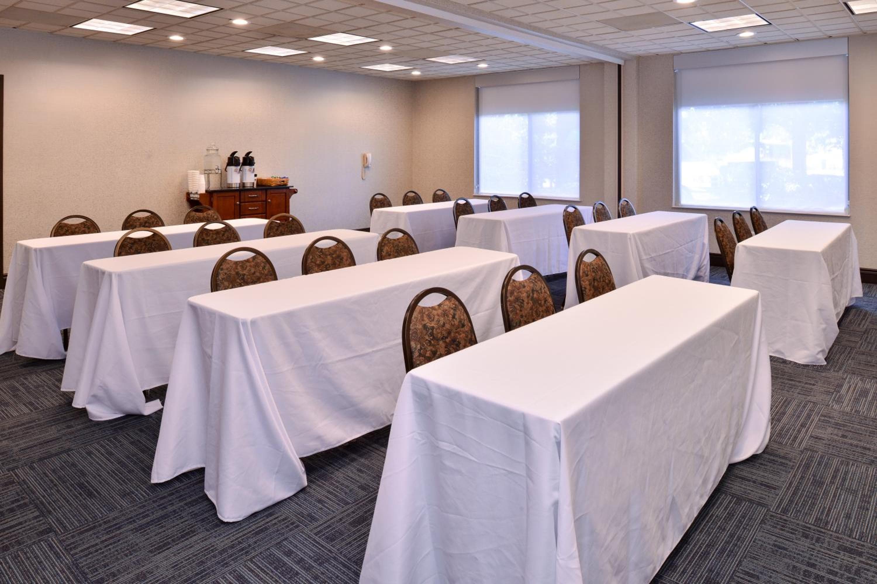 Holiday Inn Express Portland West/Hillsboro by IHG