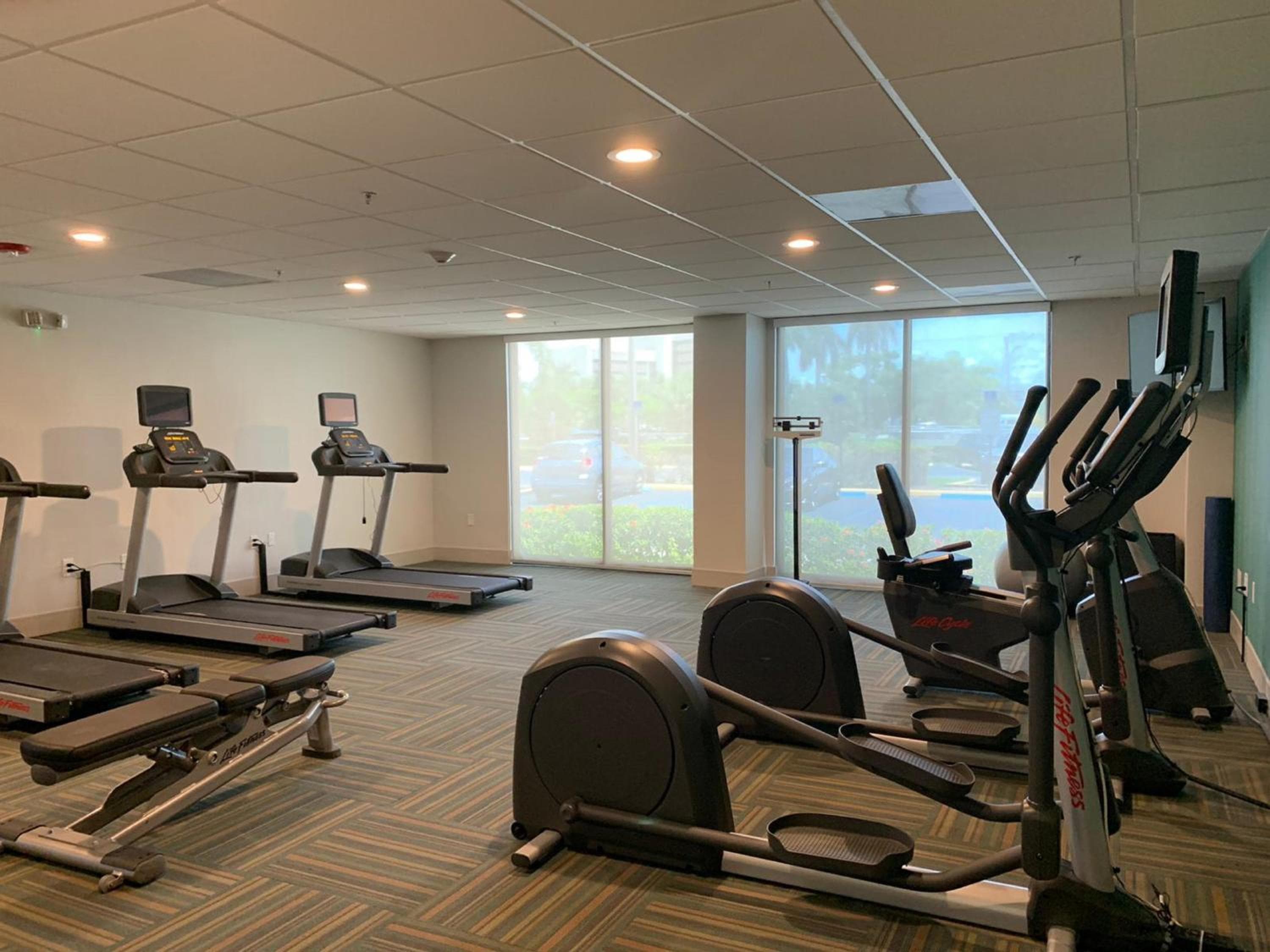 Holiday Inn Express & Suites Miami - Hialeah by IHG