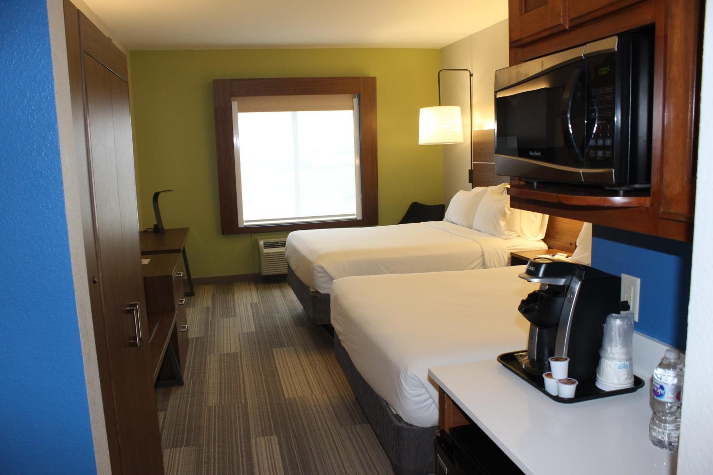 Holiday Inn Express Hotel & Suites Mansfield by IHG