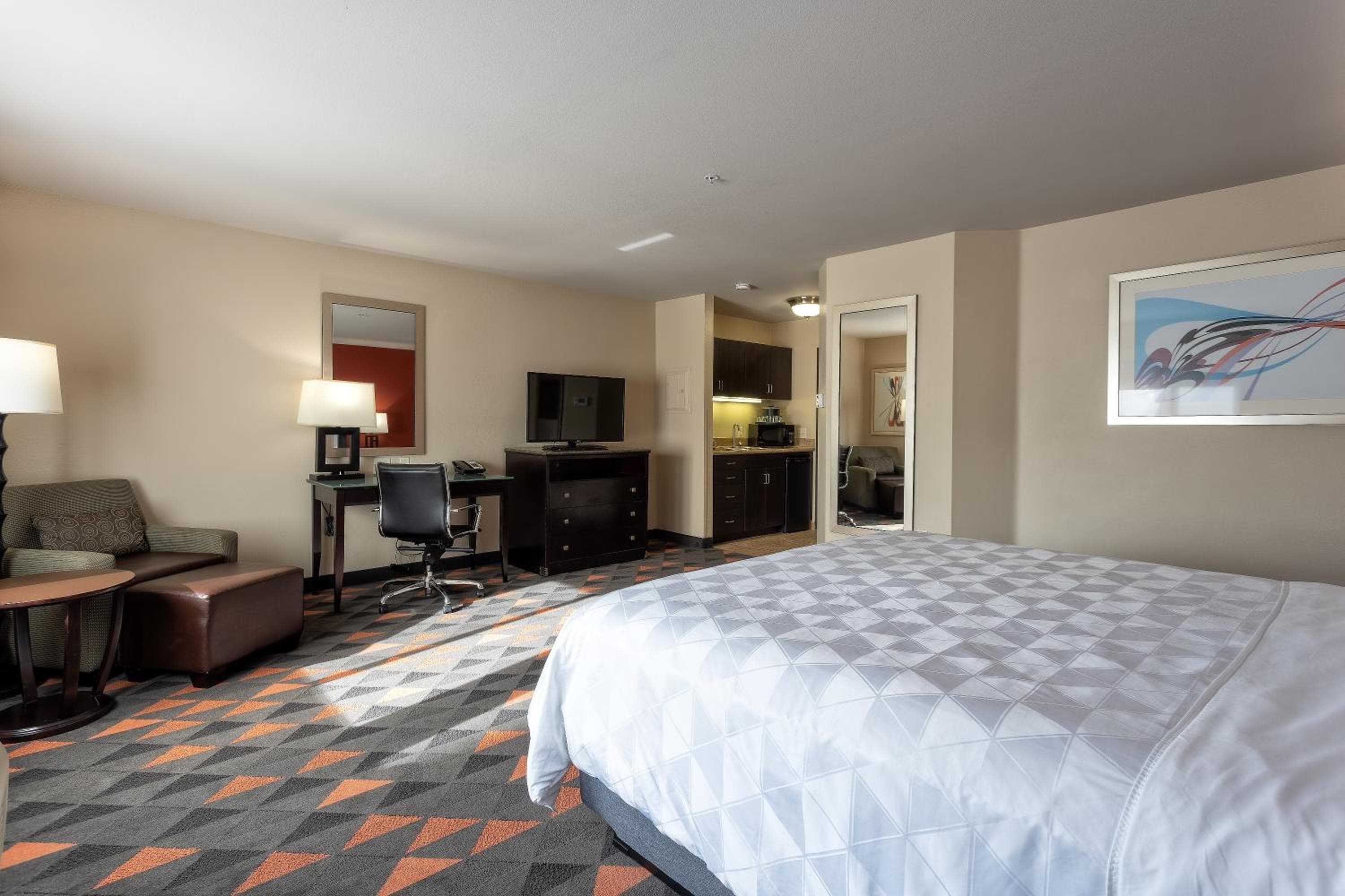Holiday Inn Oceanside Marina Camp Pendleton by IHG