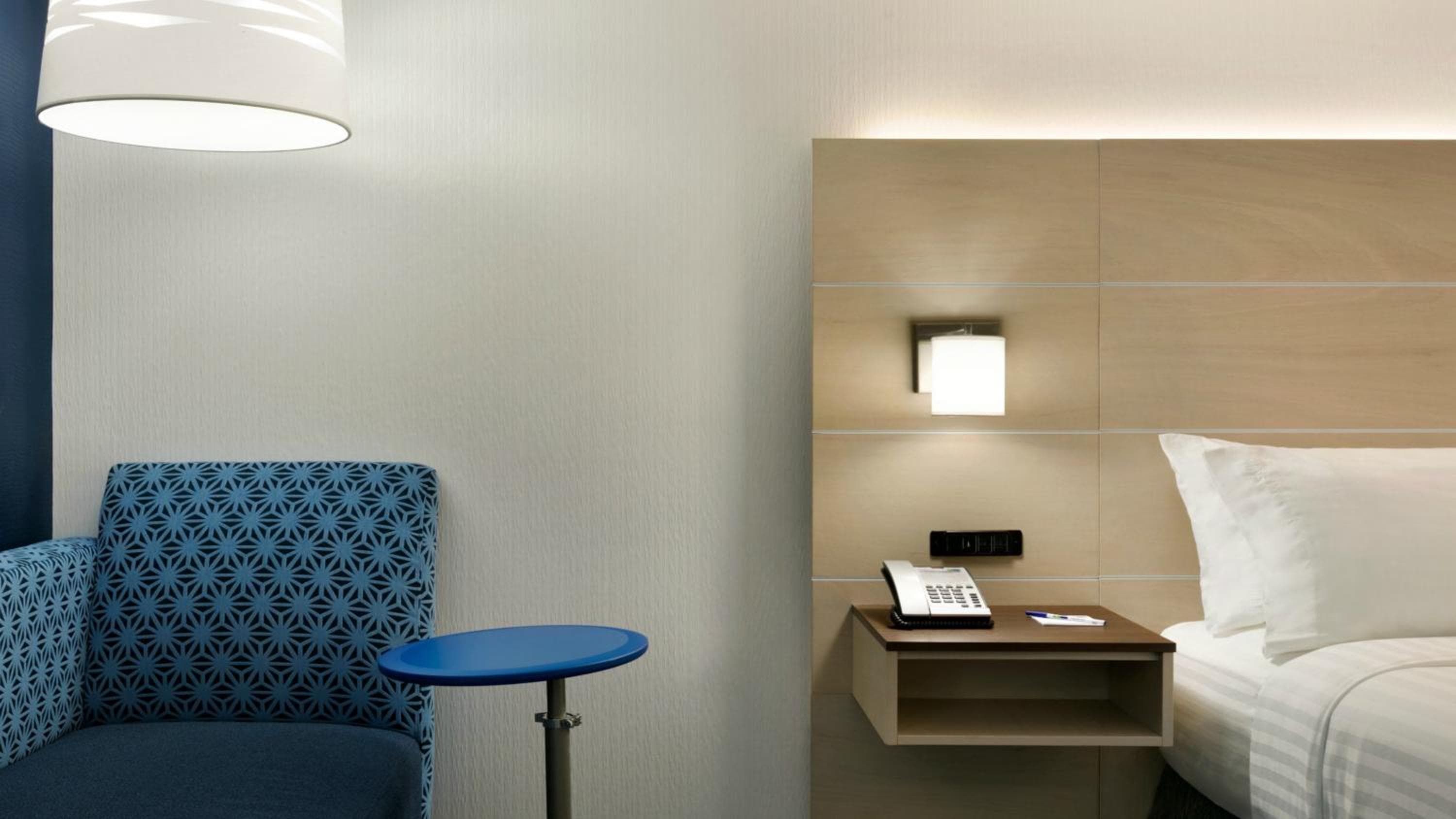 Holiday Inn Express - Williamsburg Busch Gardens Area by IHG
