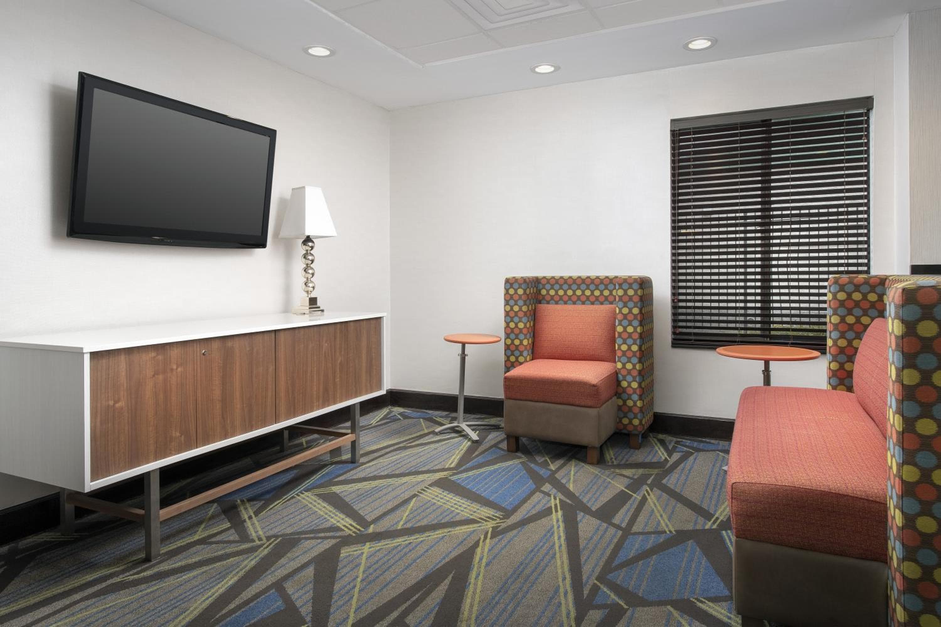Holiday Inn Express Washington DC-BW Parkway by IHG