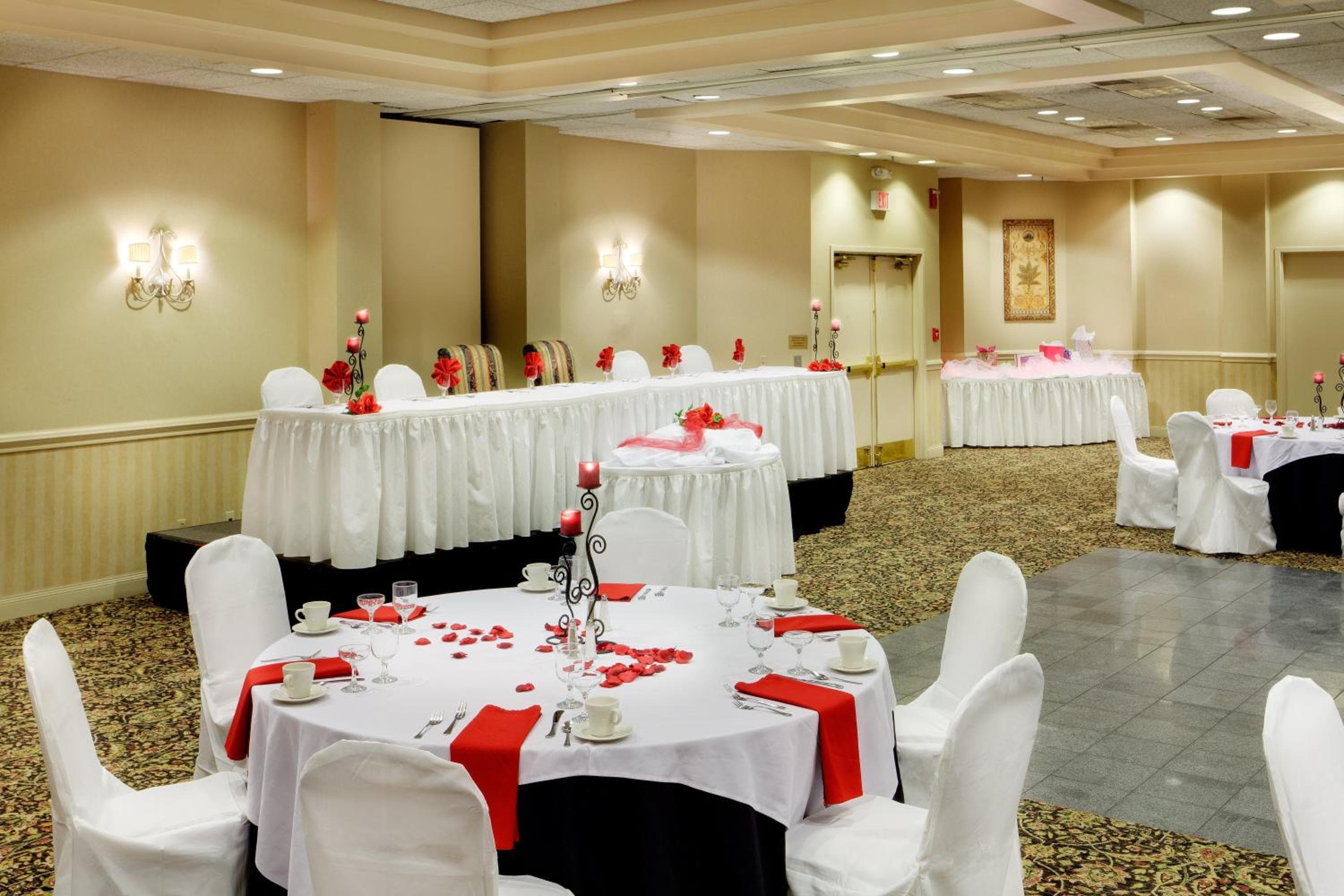 Burrstone Inn, an Ascend Collection Hotel