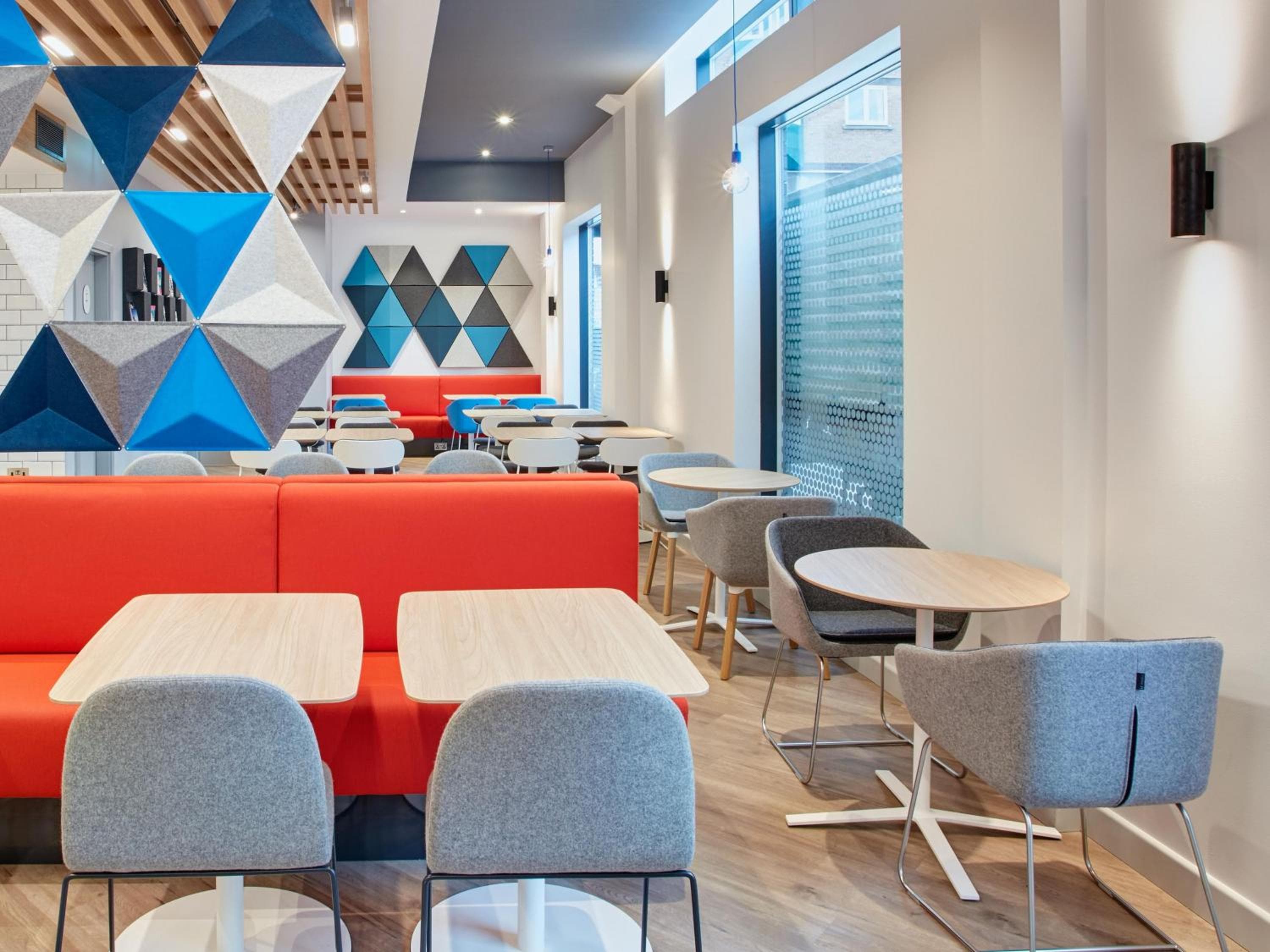 Holiday Inn Express - Stockport by IHG