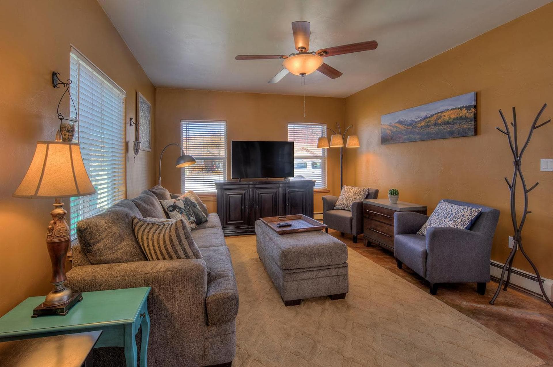 Cali Cochitta Vacation Rentals