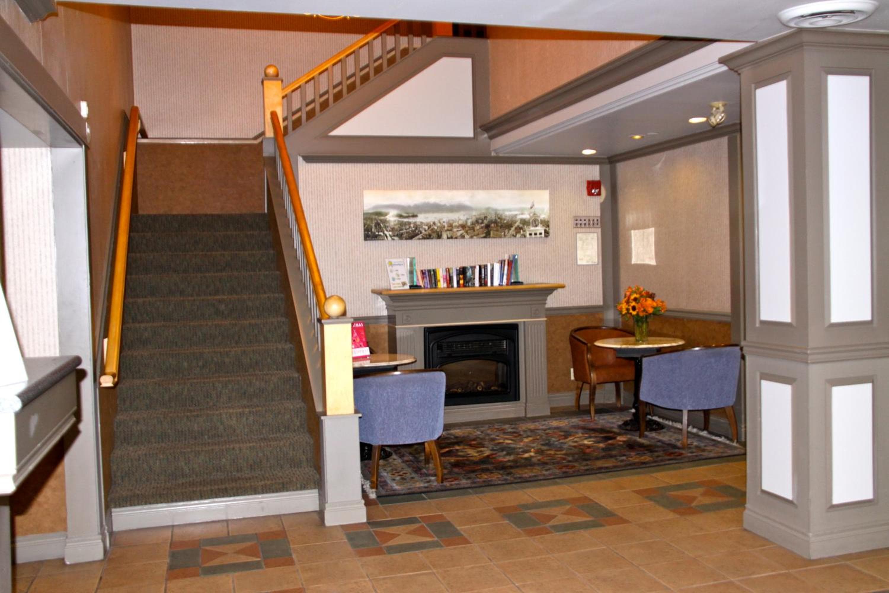 Days Inn by Wyndham Vancouver Downtown