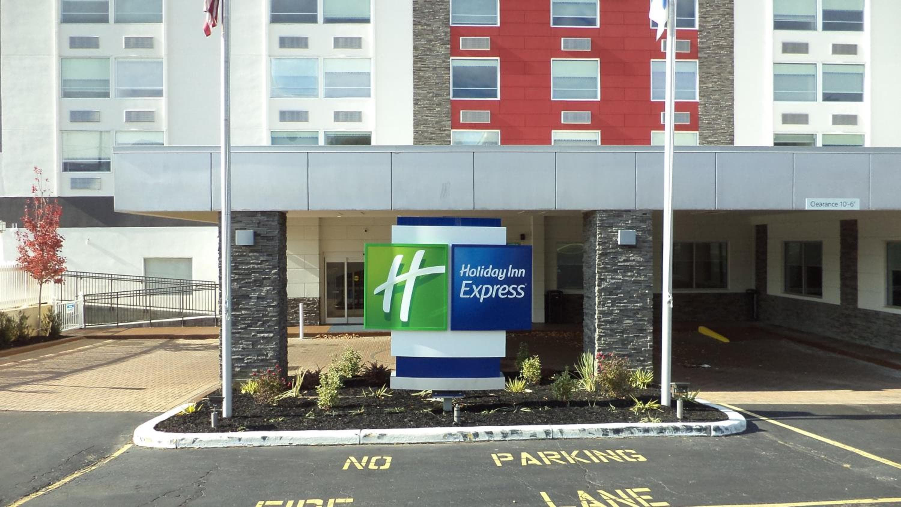 Holiday Inn Express Richmond - Midtown by IHG