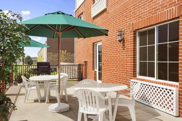 Country Inn & Suites by Radisson, Conway, AR