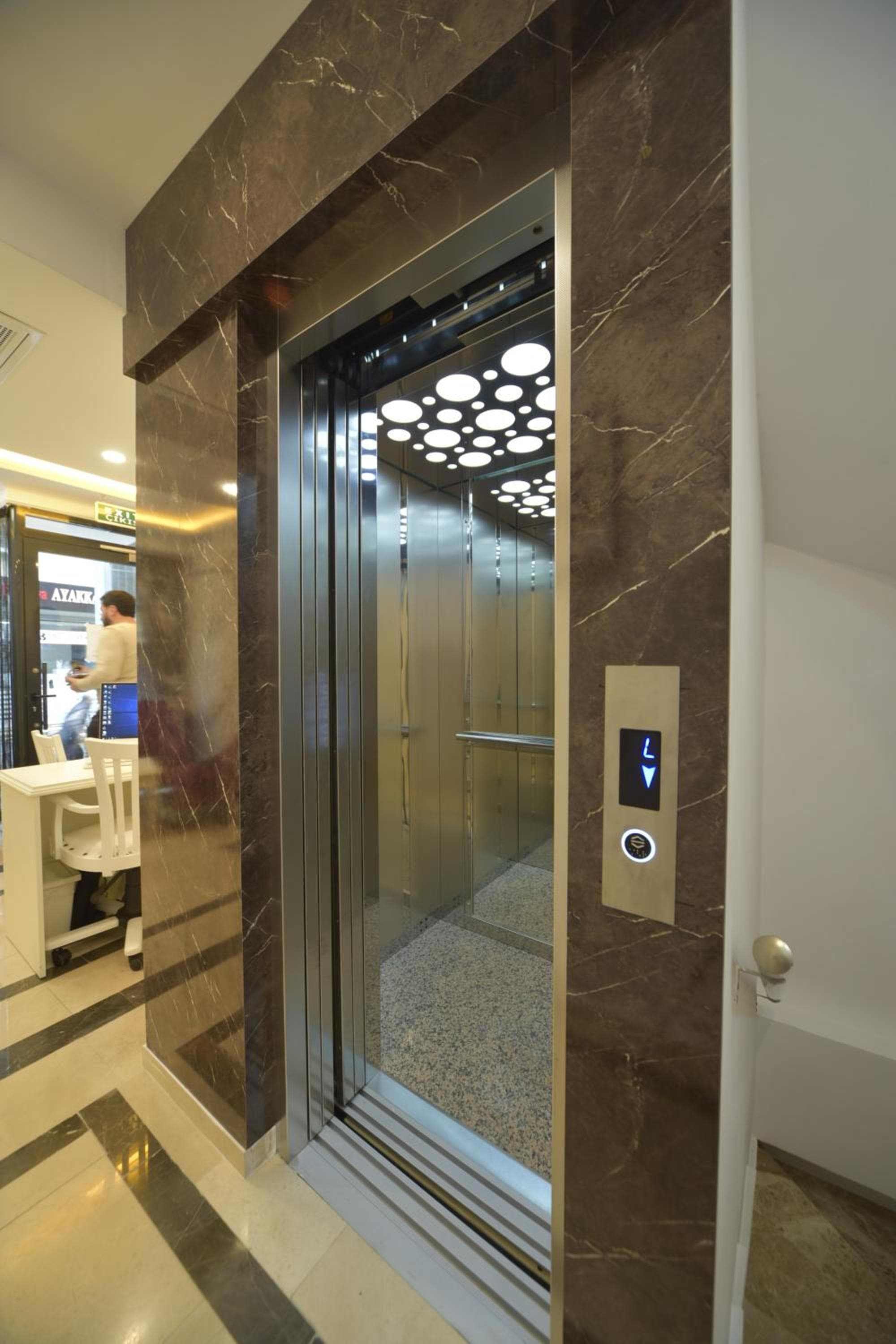Lika Hotel