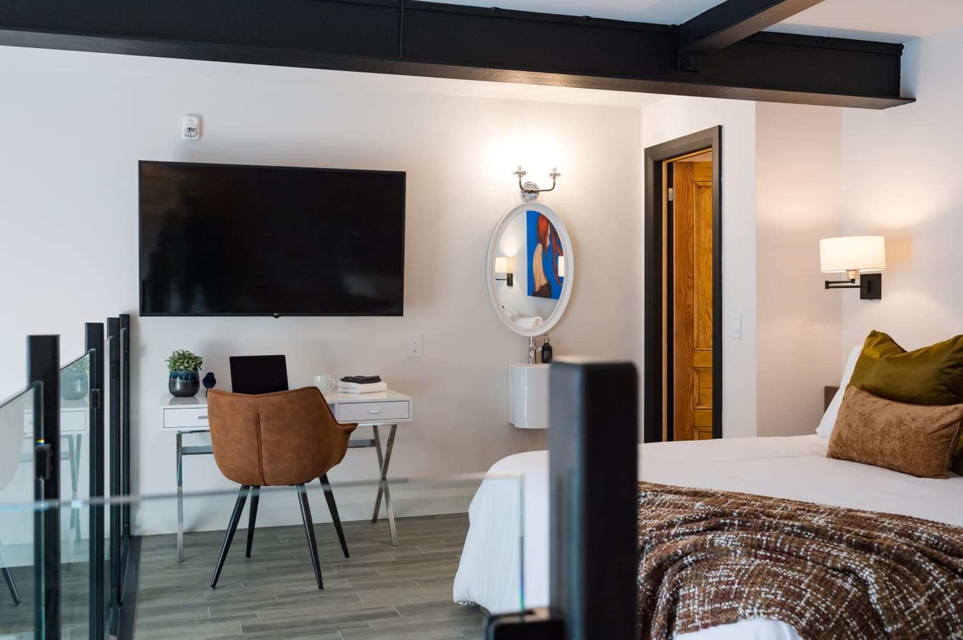 48 King West Boutique Hotel