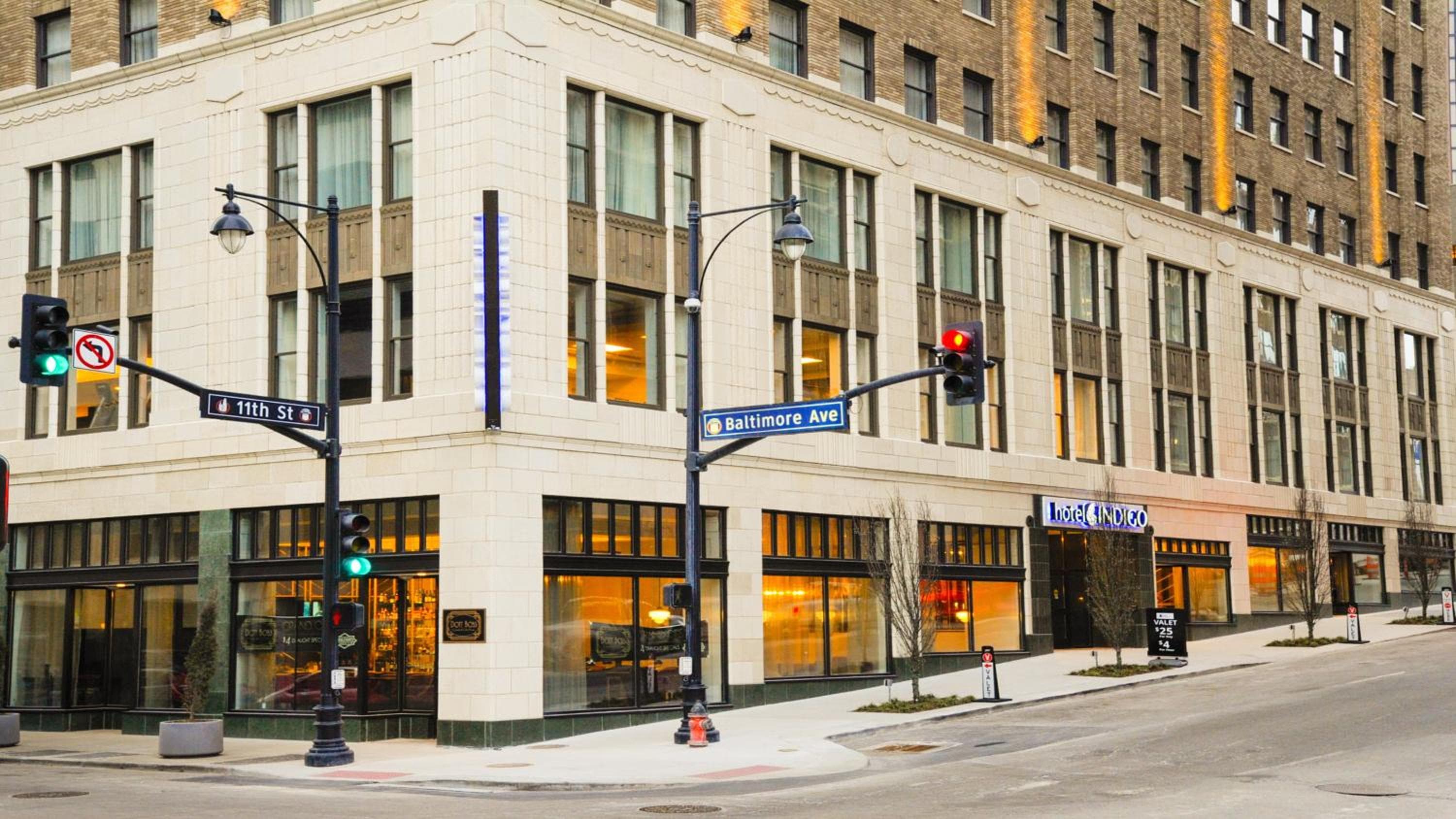 Hotel Indigo - Kansas City Downtown by IHG