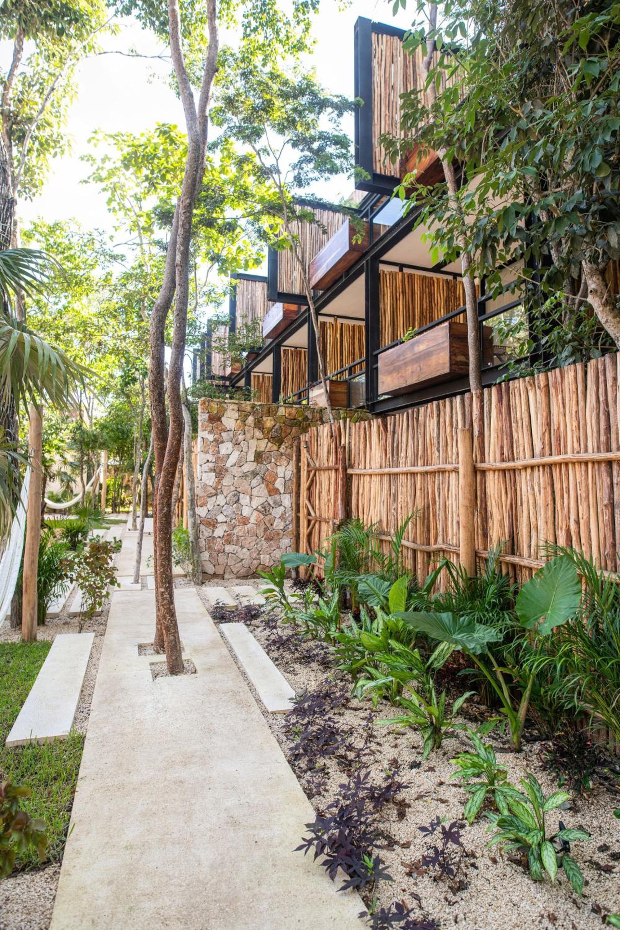 Amaka Calma Tulum by Cercana