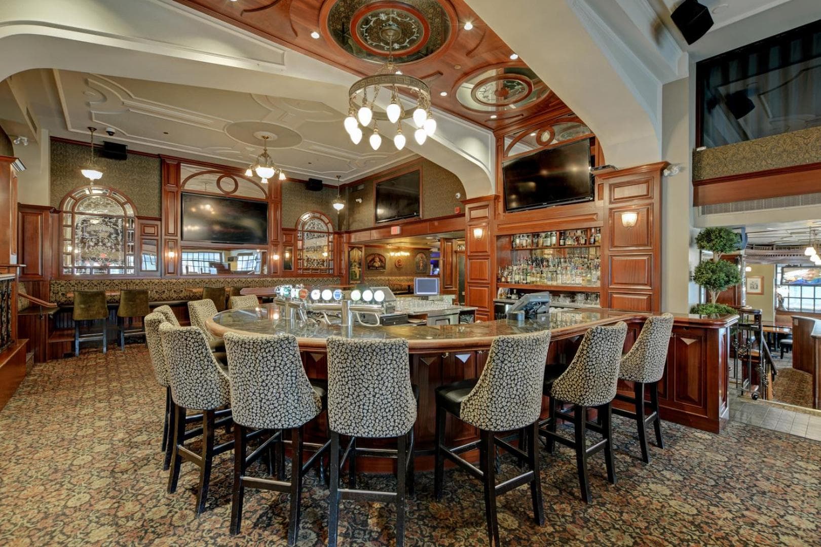 Strathcona Hotel