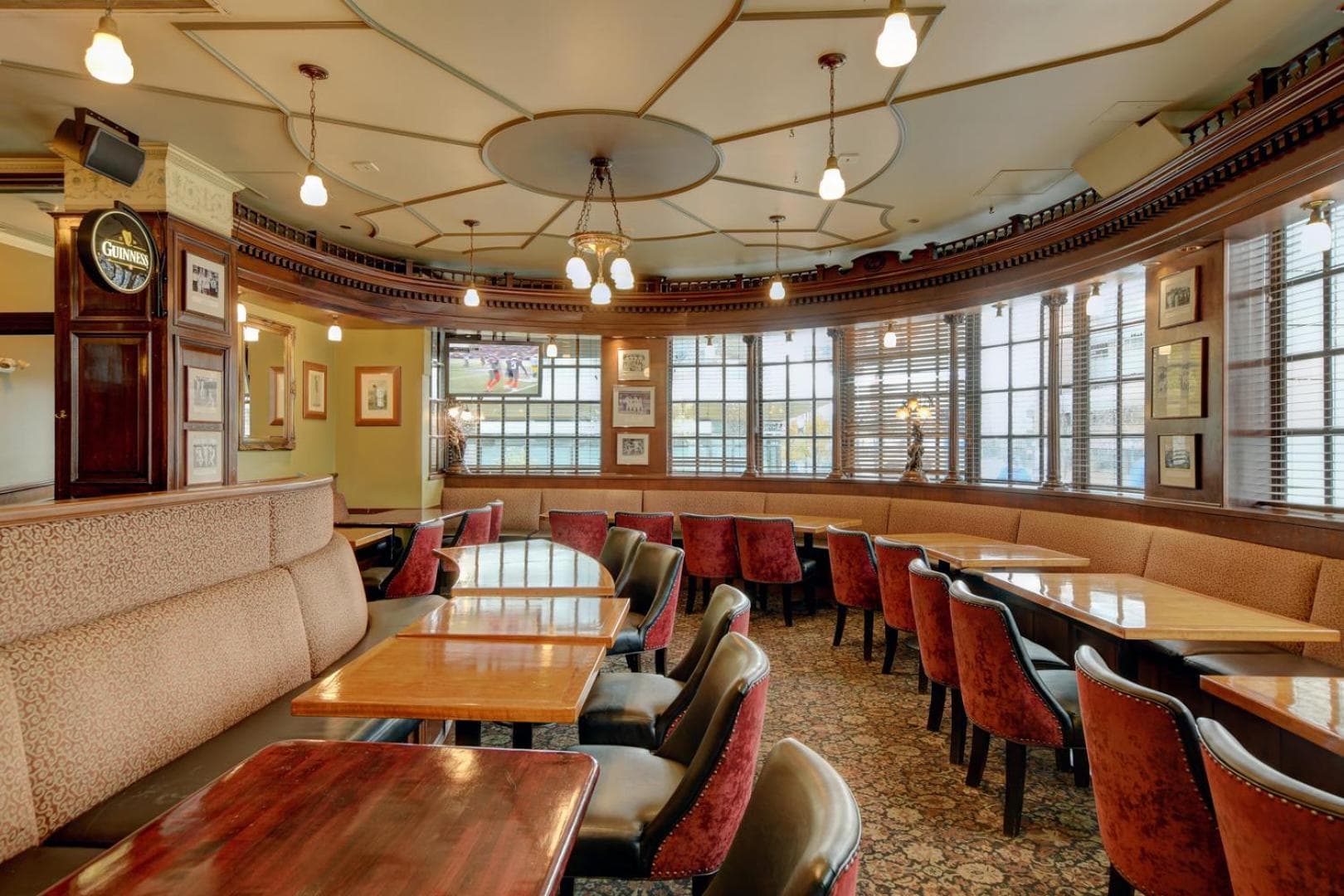 Strathcona Hotel