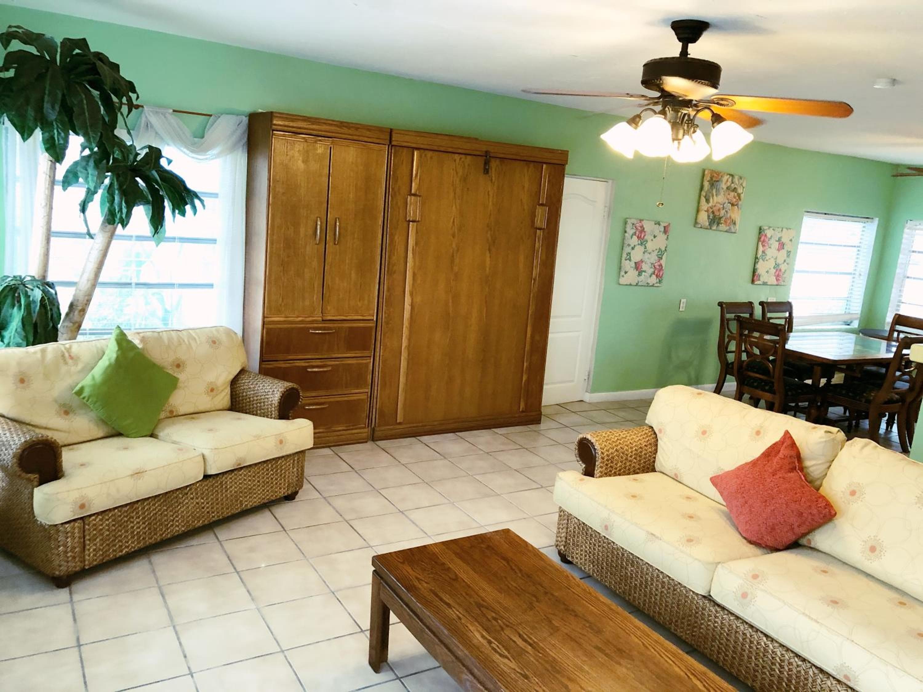 The Pelican Key Largo Cottages