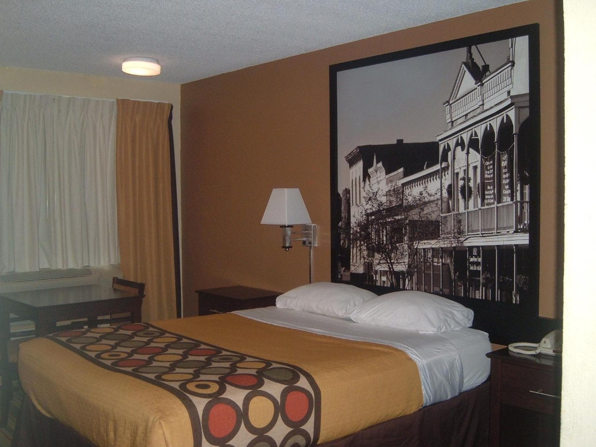 Super 8 by Wyndham Laurel