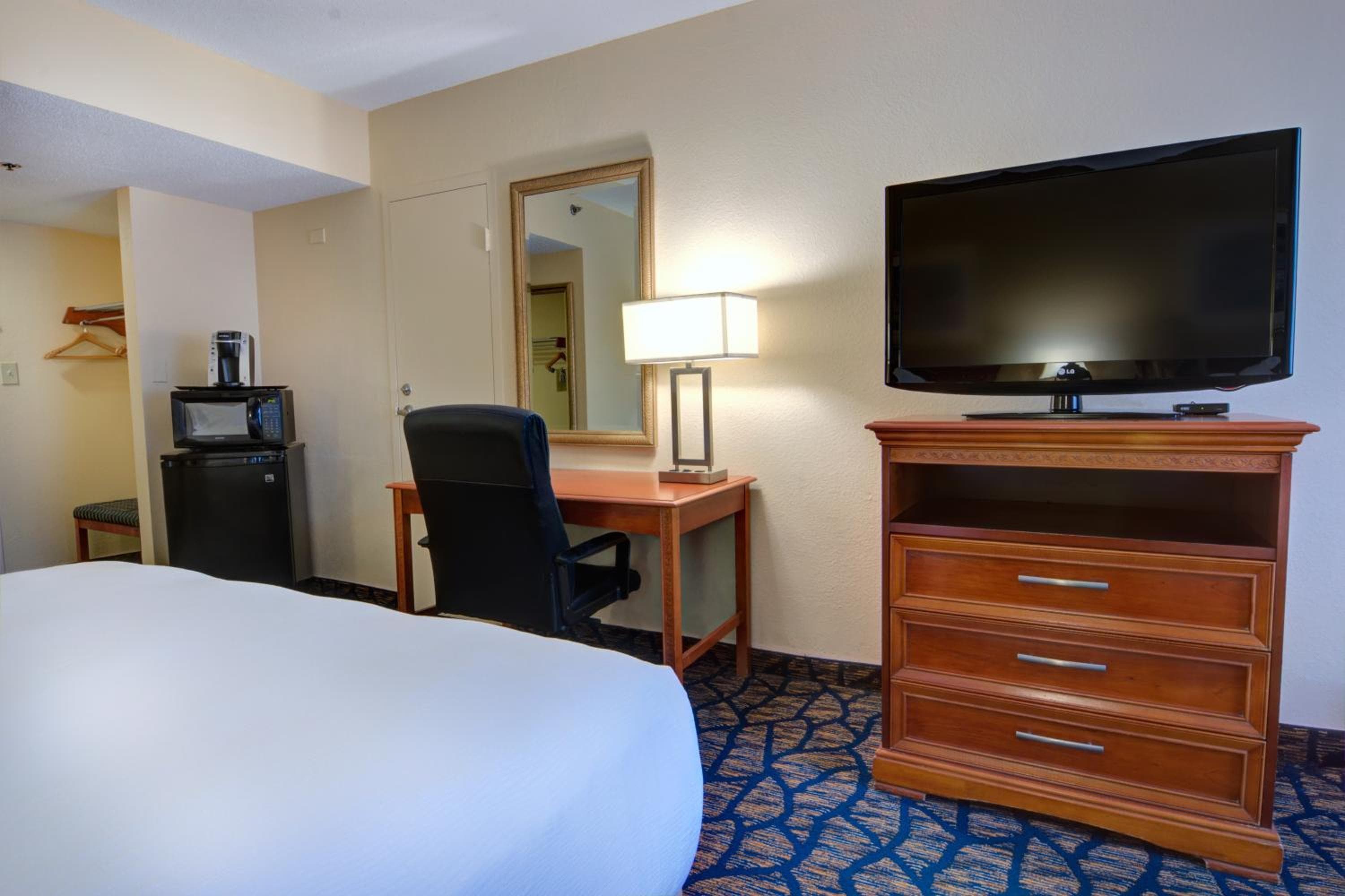 Holiday Inn Gainesville-University Center by IHG