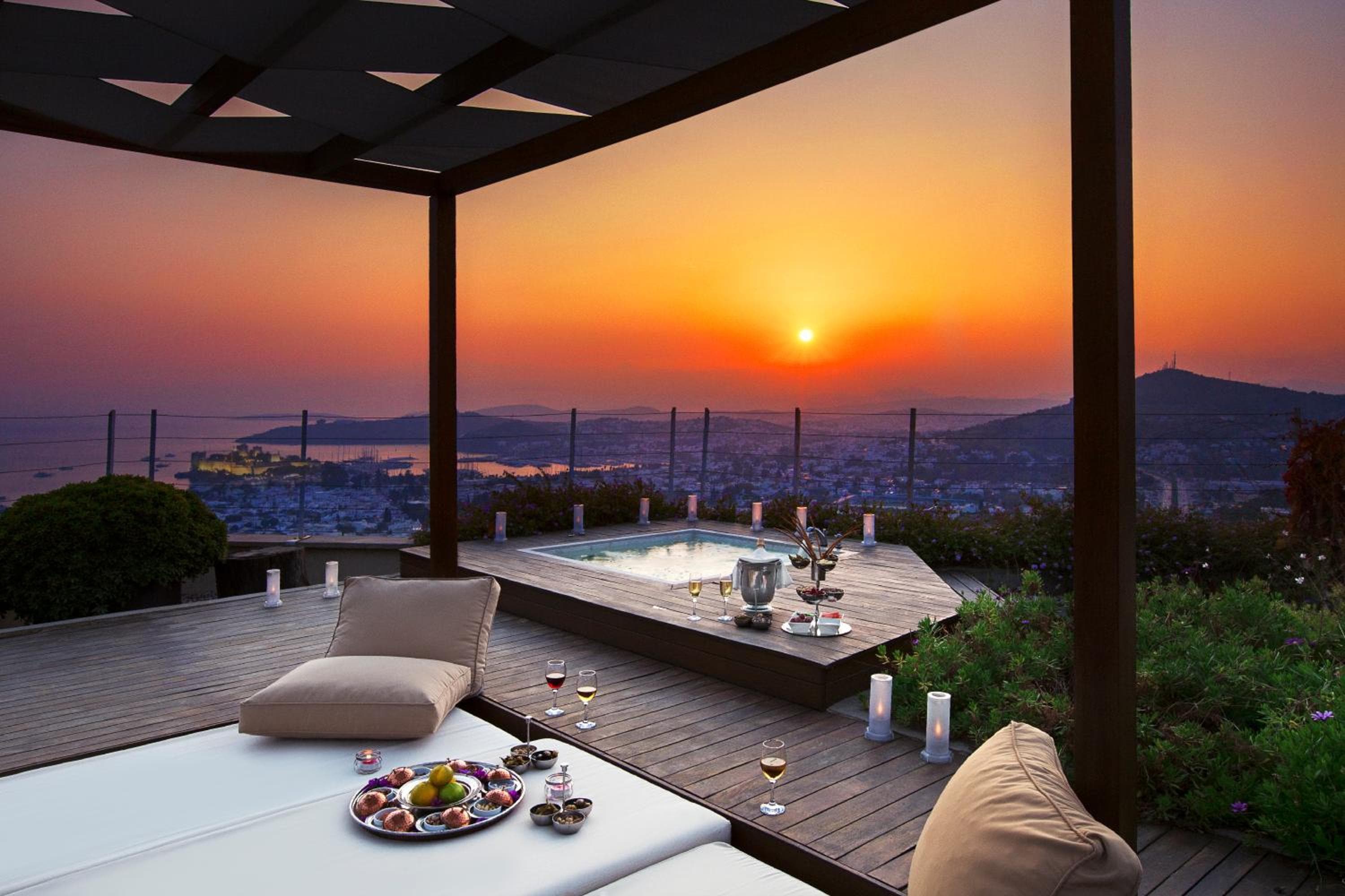 balance & terrace