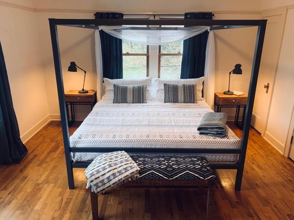 Riverpath Inn