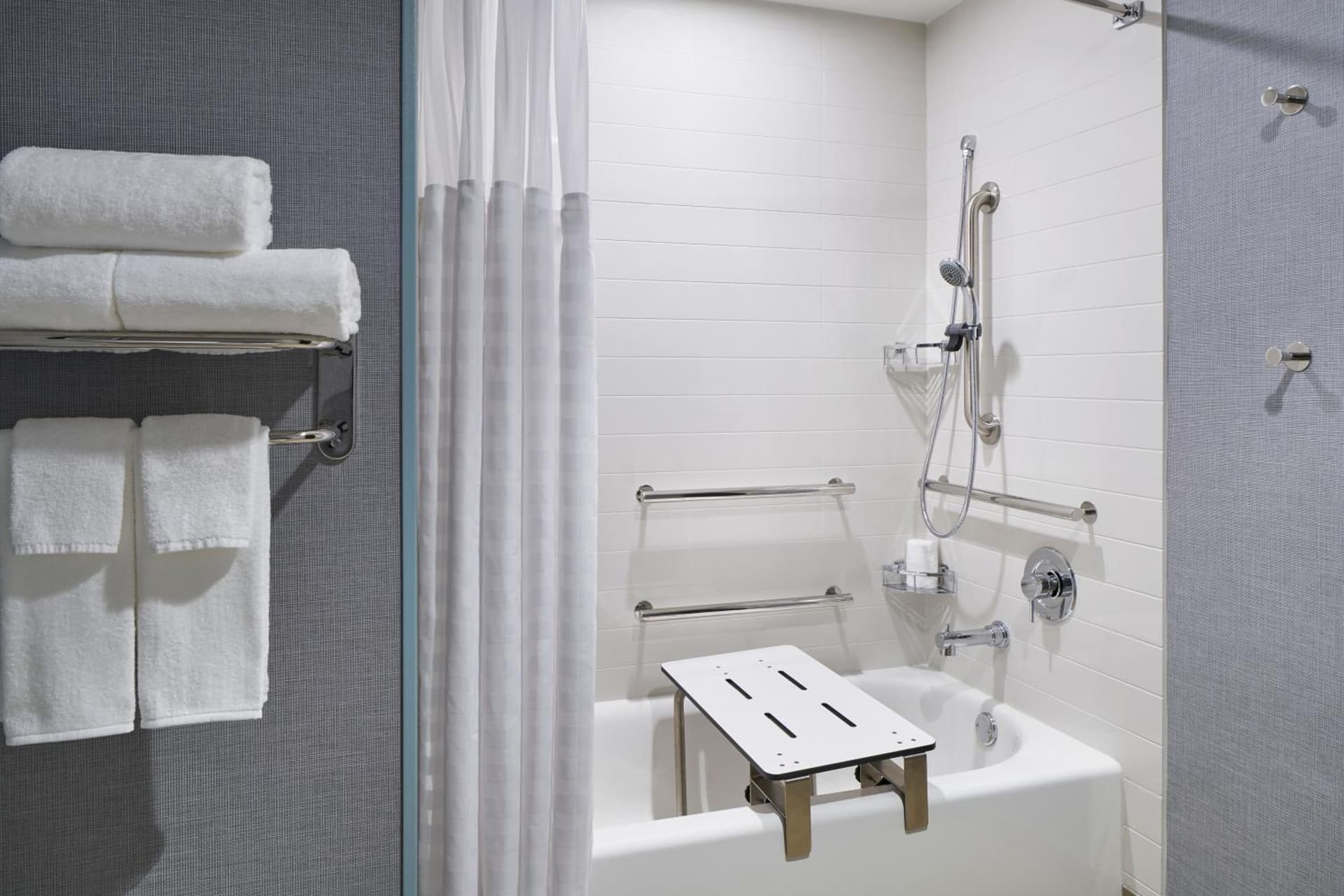 Hyatt Place Wilmington Riverfront