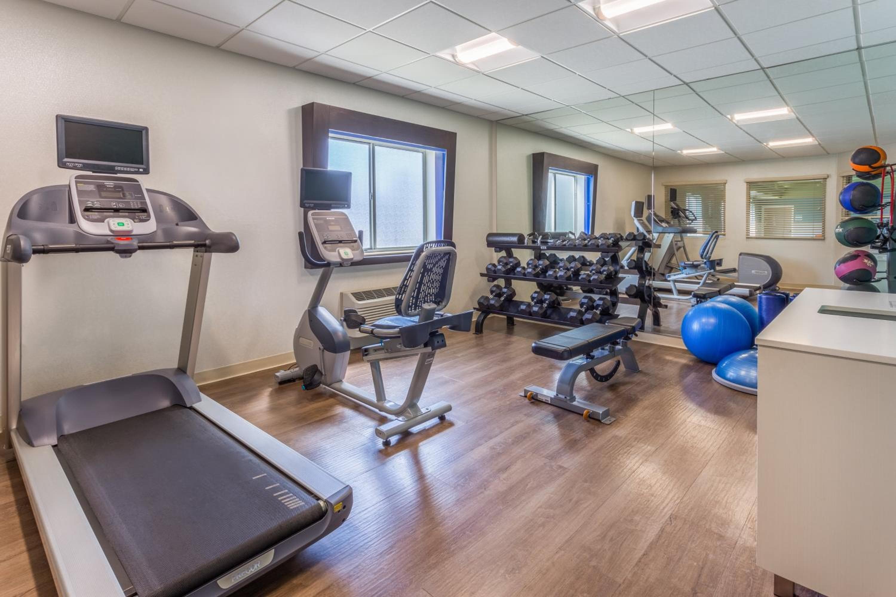 Holiday Inn Express Columbus - Ohio Expo Center by IHG
