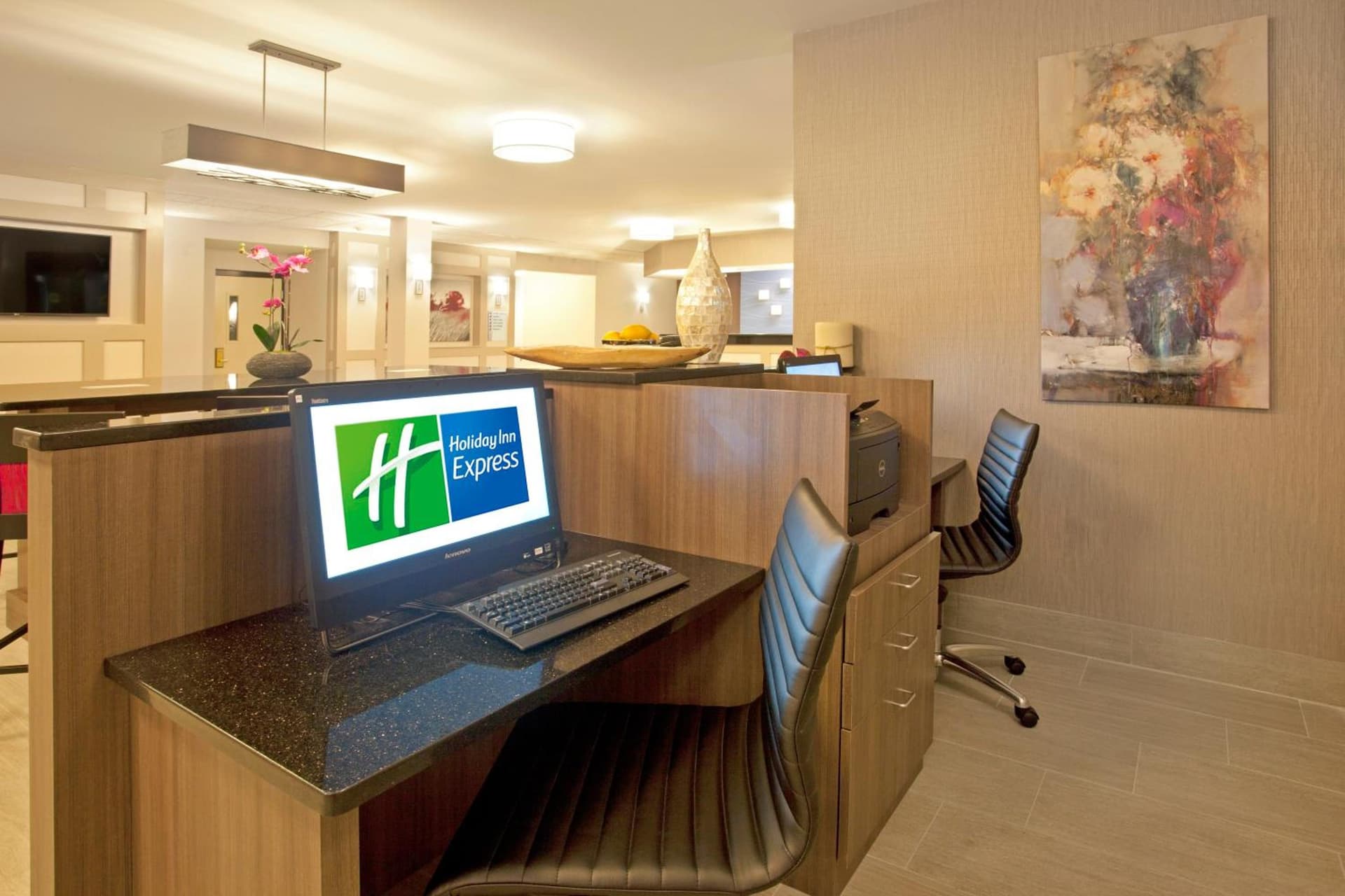 Holiday Inn Express Hotel & Suites Minneapolis - Minnetonka by IHG