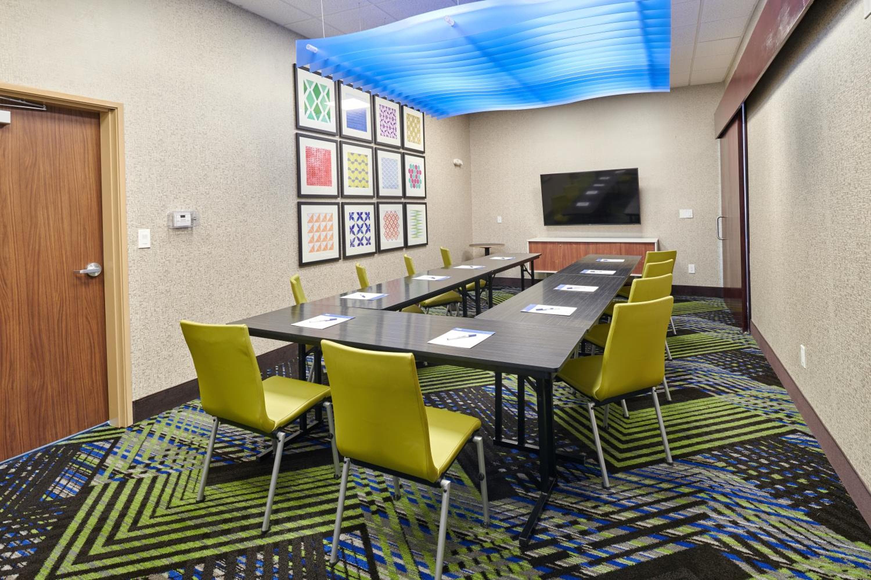 Holiday Inn Express & Suites El Paso - Sunland Park Area by IHG