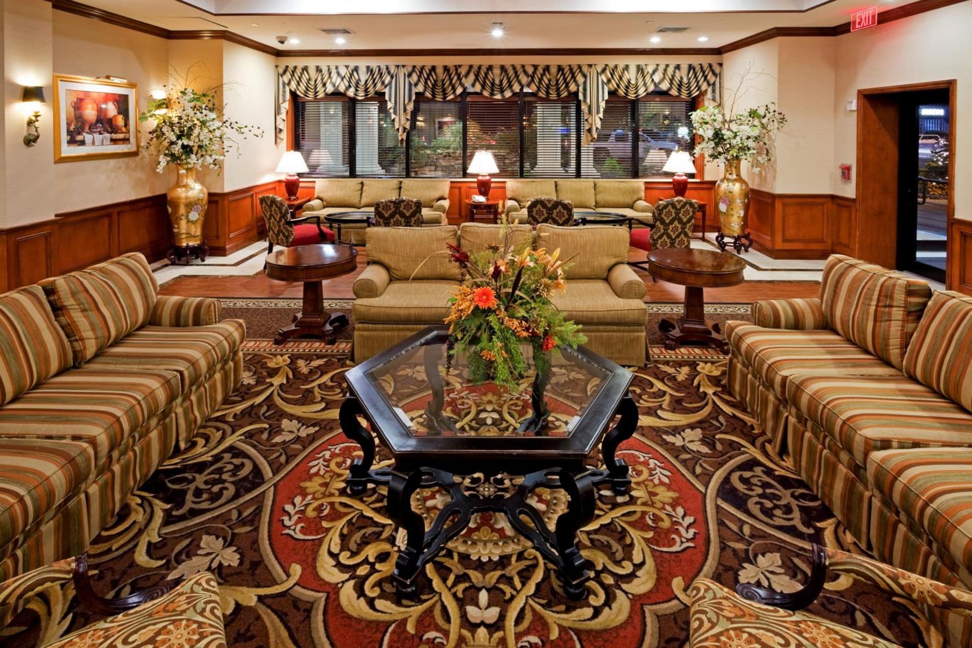 Rockville Centre Hotel - JFK Airport