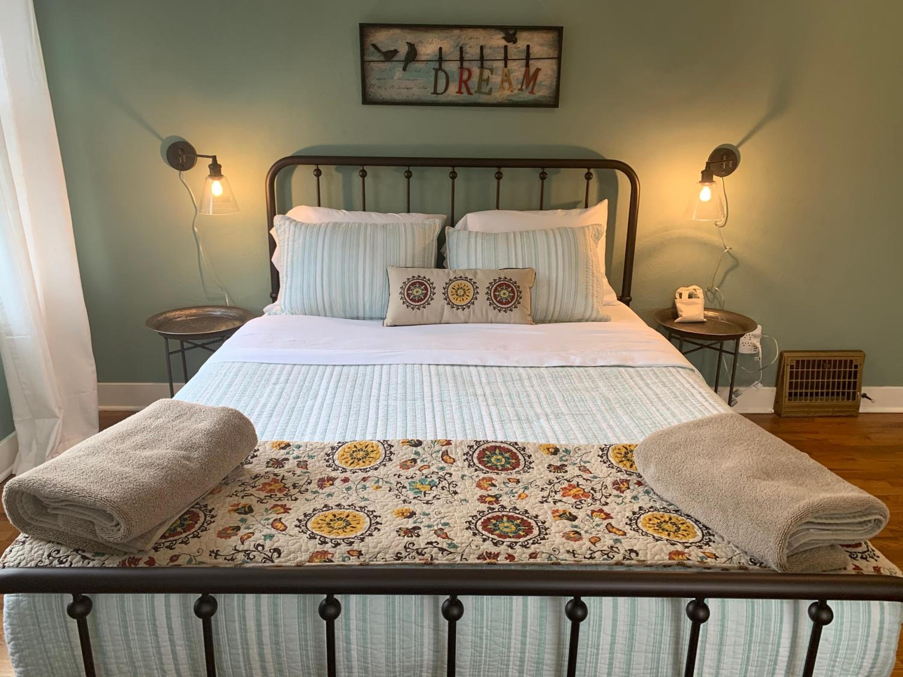 Riverpath Inn