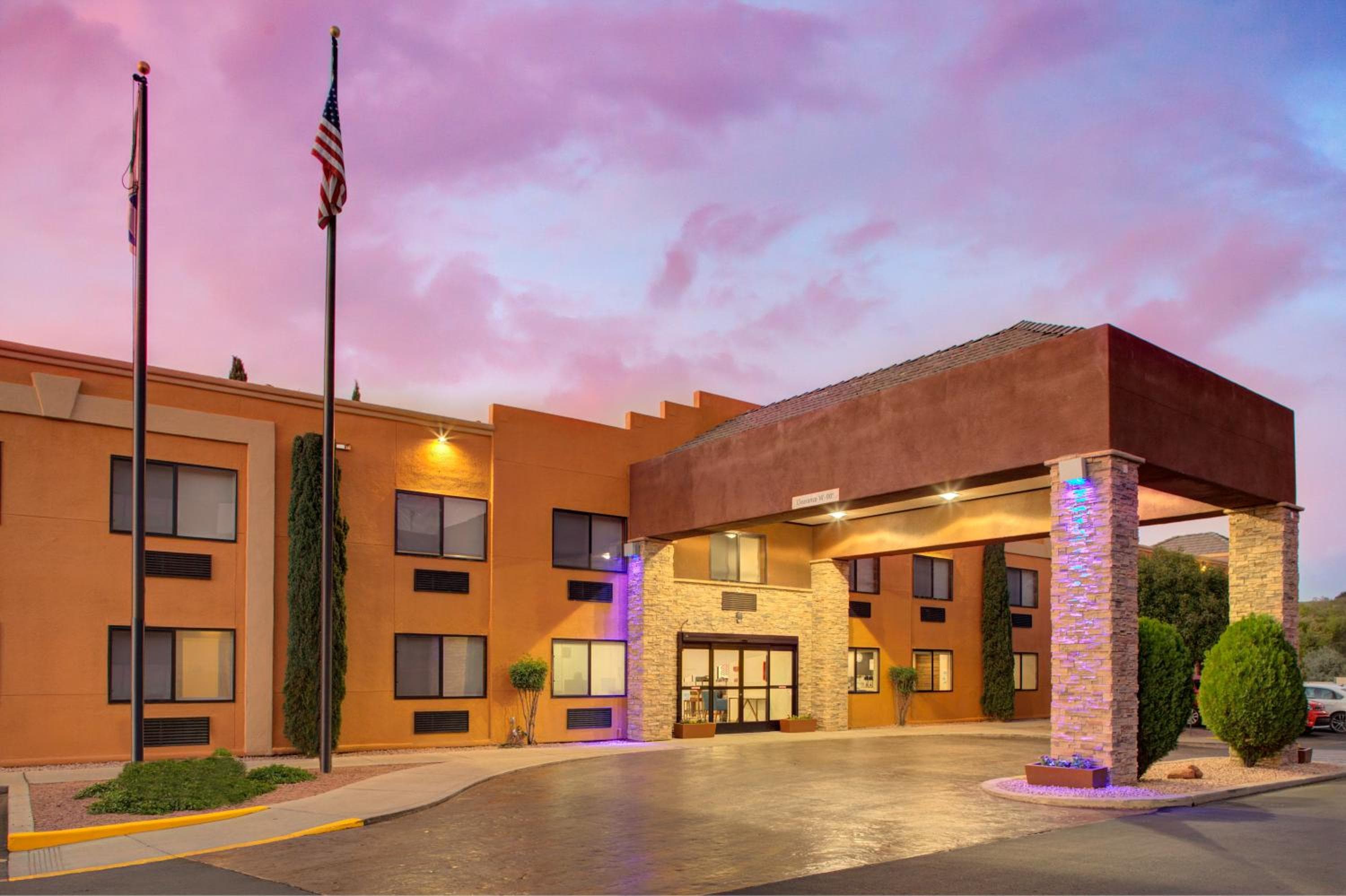 Holiday Inn Express Sedona - Oak Creek by IHG