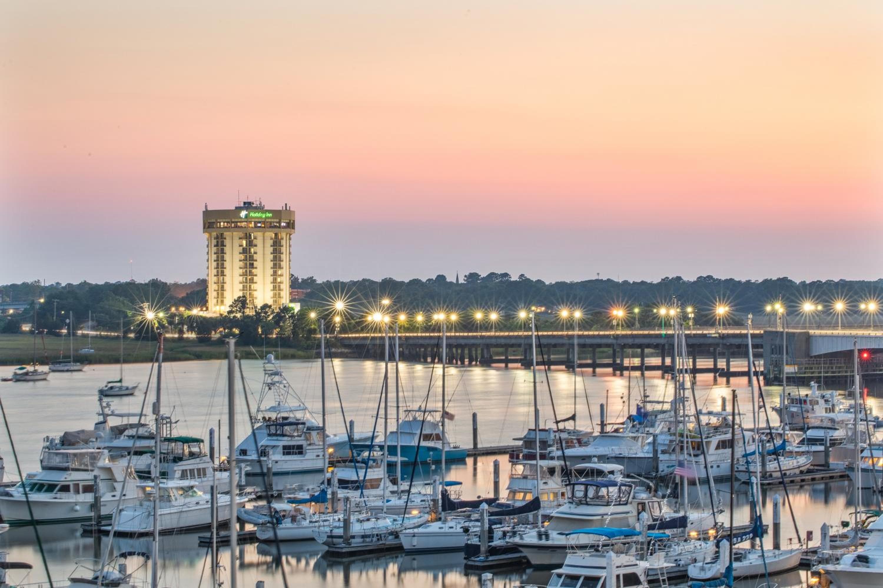 Holiday Inn Charleston-Riverview by IHG