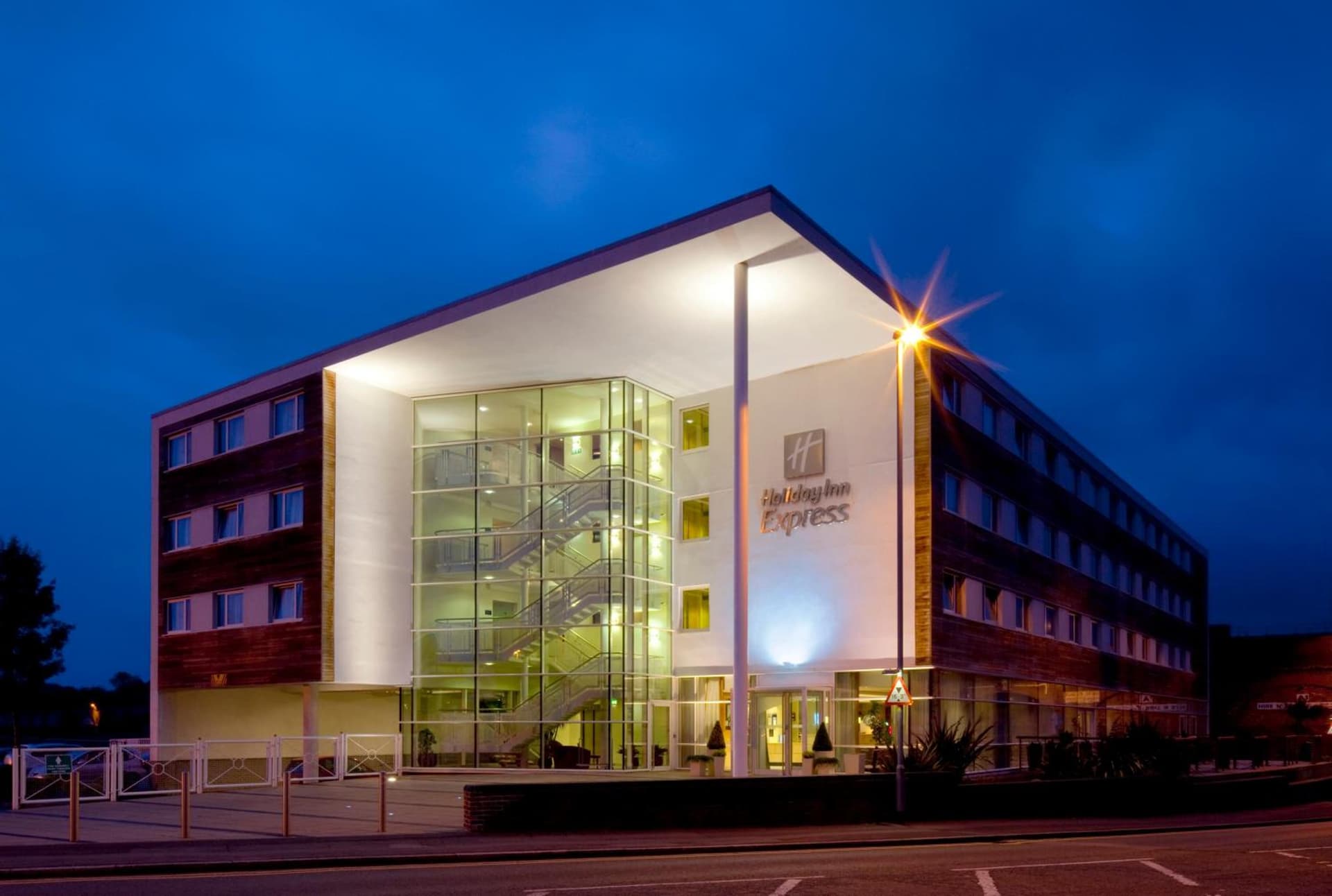 Holiday Inn Express, Chester Racecourse by IHG