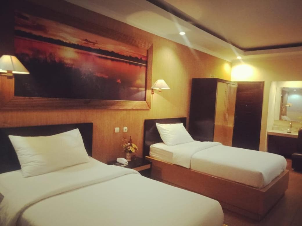 Hotel Kencana Rembang
