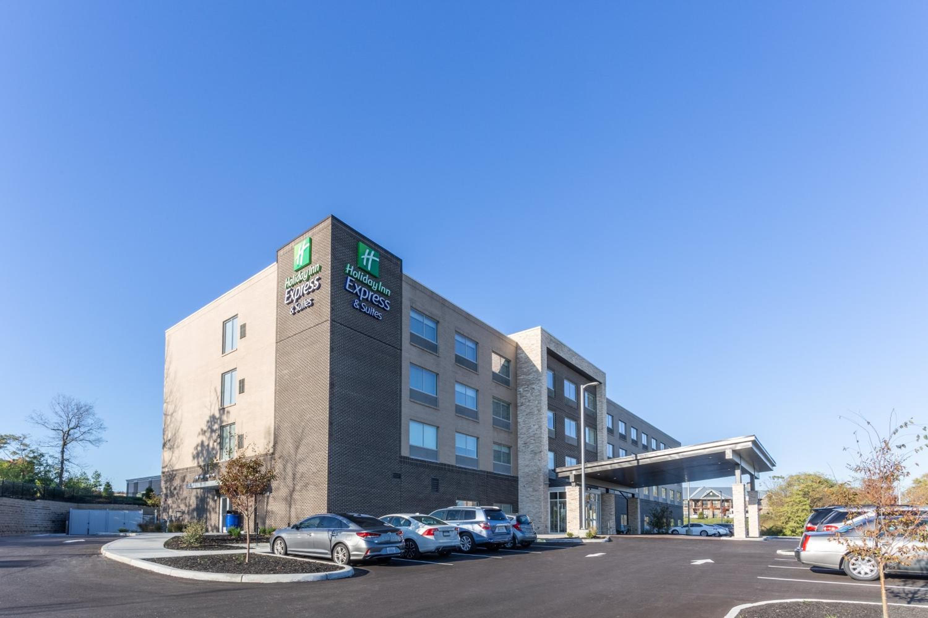 Holiday Inn Express & Suites - Florence - Cincinnati Airport by IHG