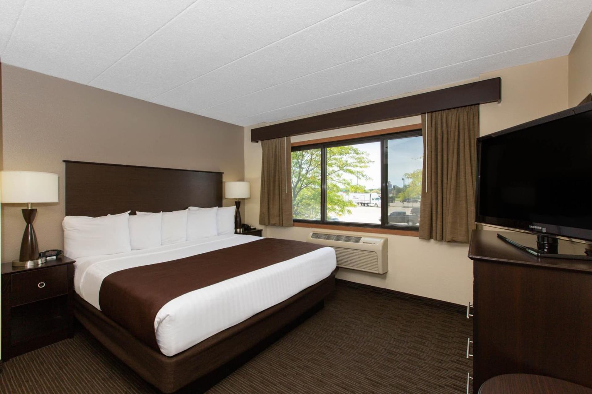 AmericInn by Wyndham Apple Valley