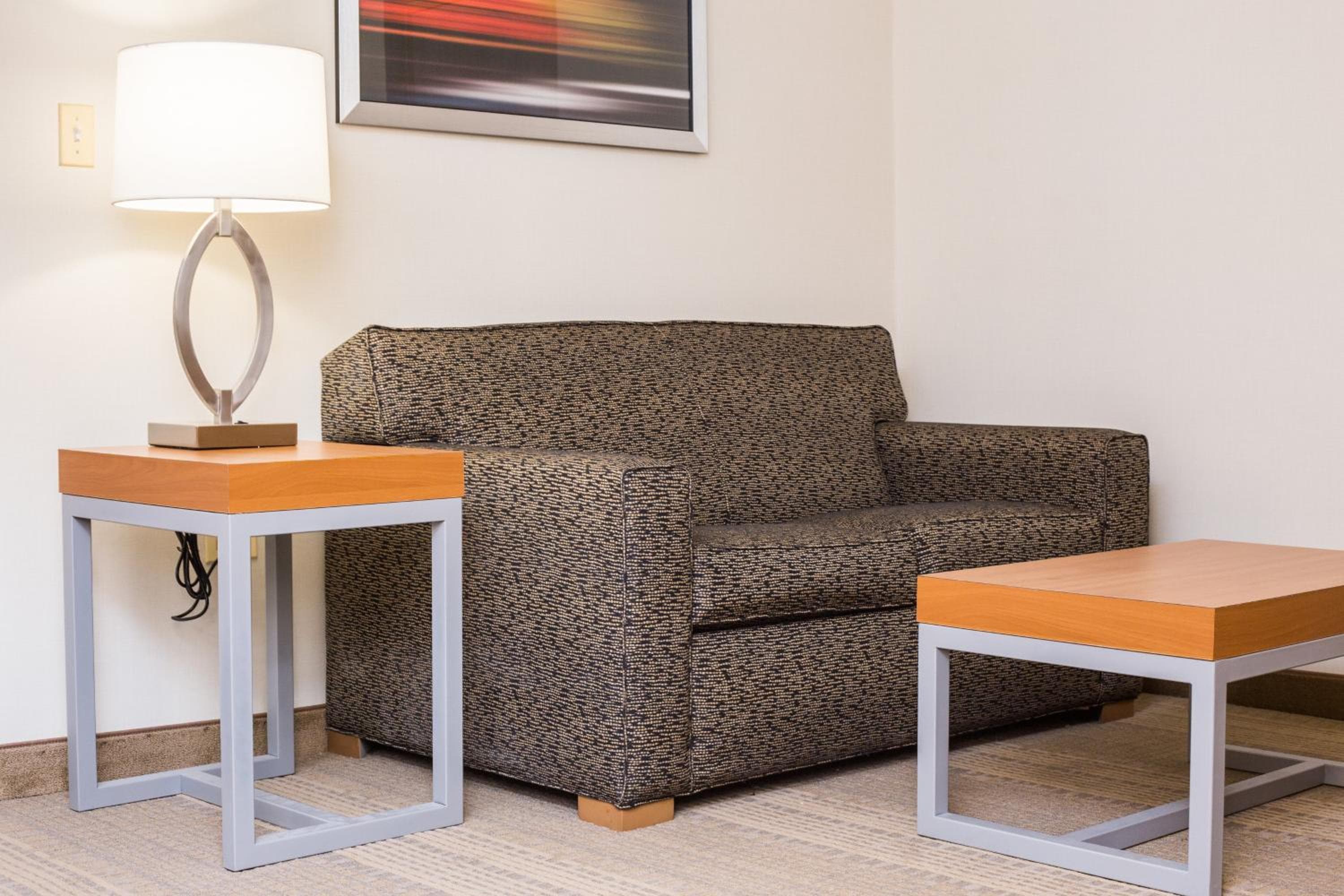 Holiday Inn & Suites Bolingbrook by IHG