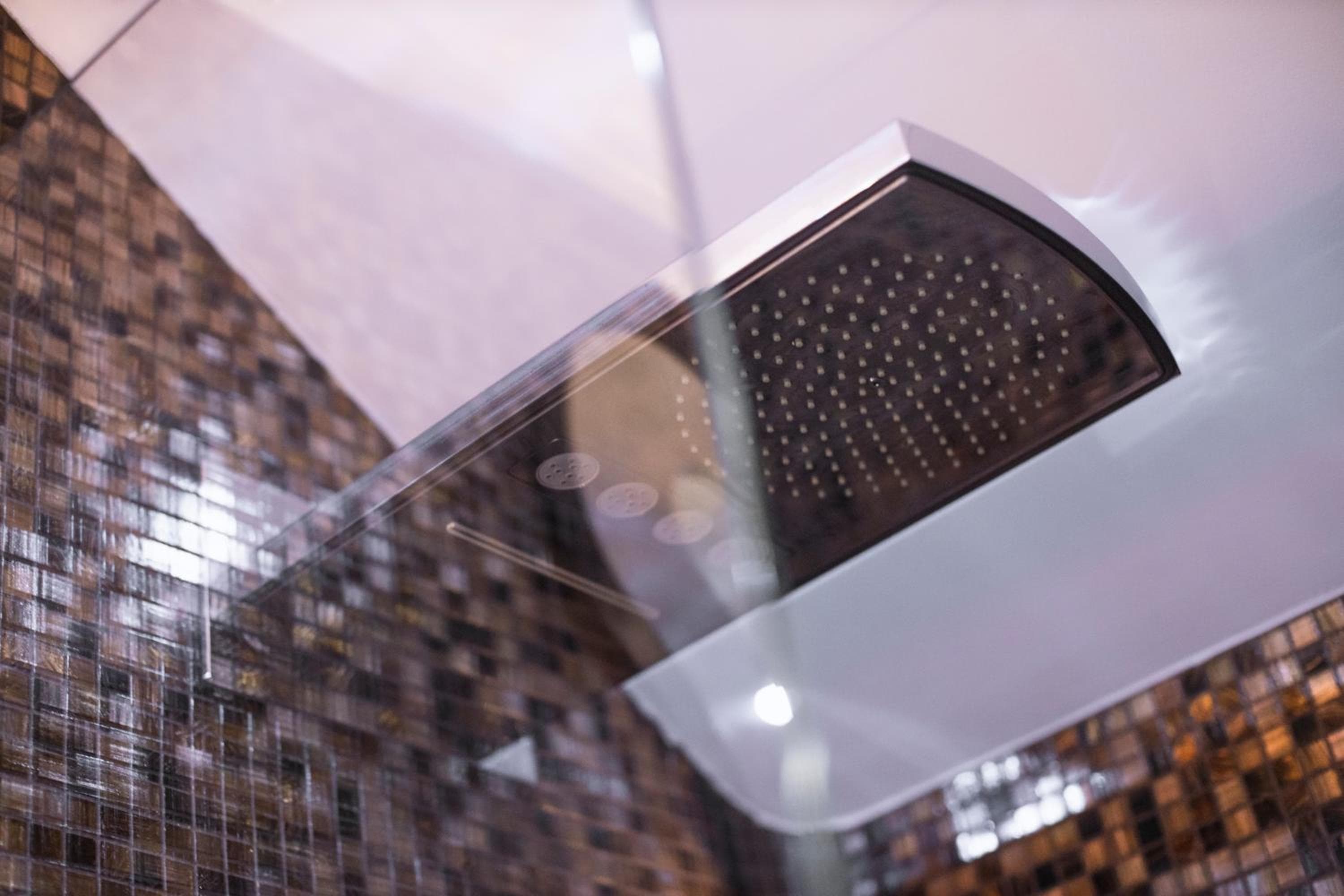 Eclat Luxury Hotel